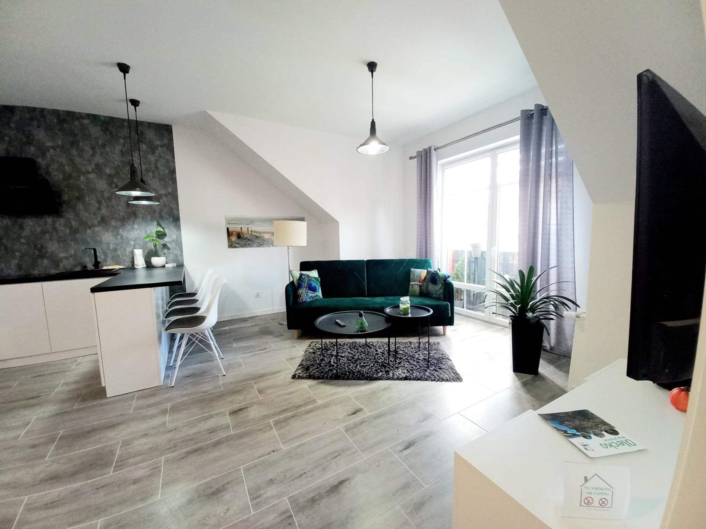 One-Bedroom Apartment - Photo 25
