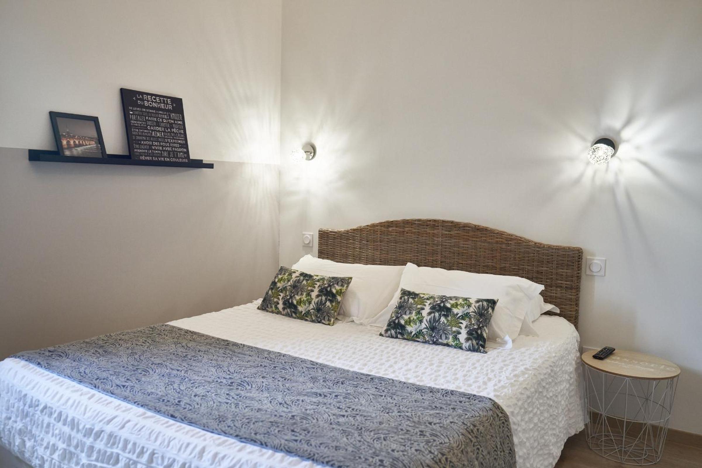 Superior King Room photo 2