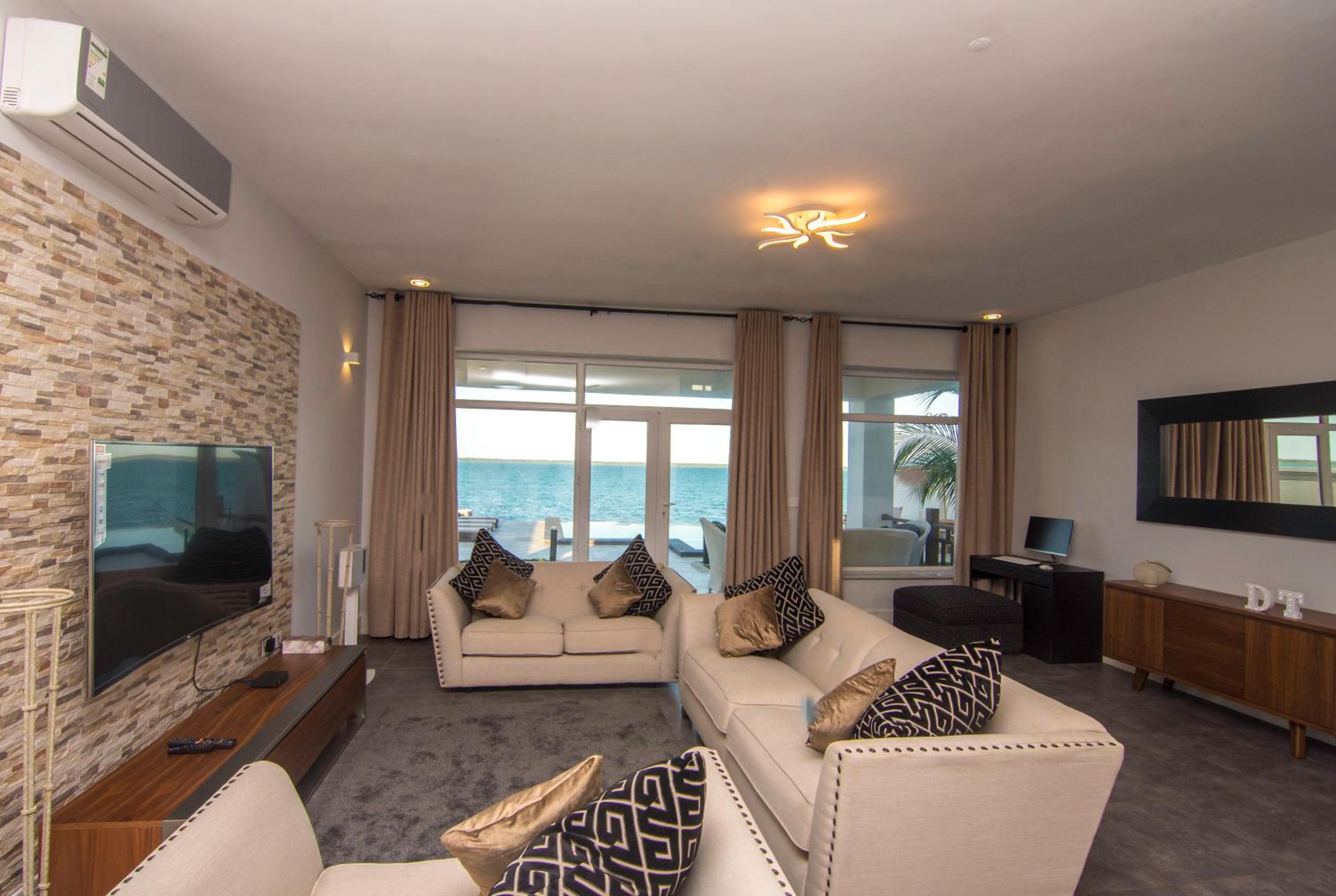 Villa with Private Pool photo 2