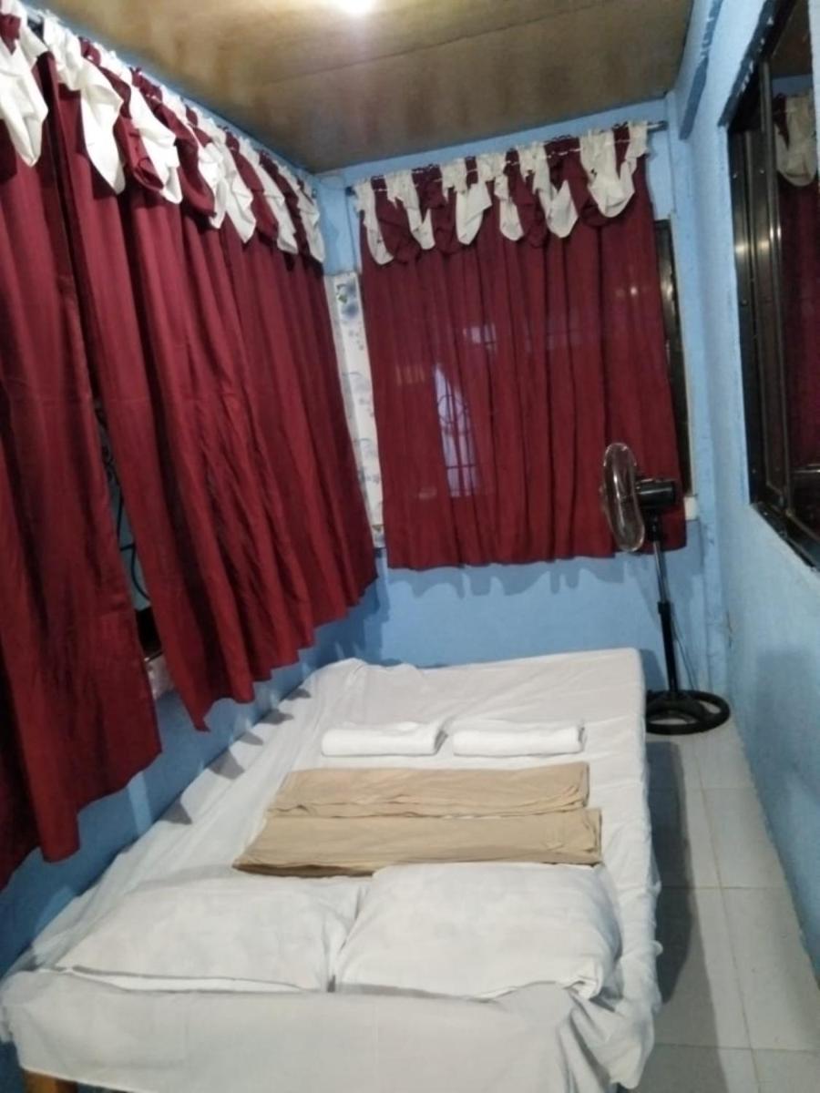Small Double Room photo 2