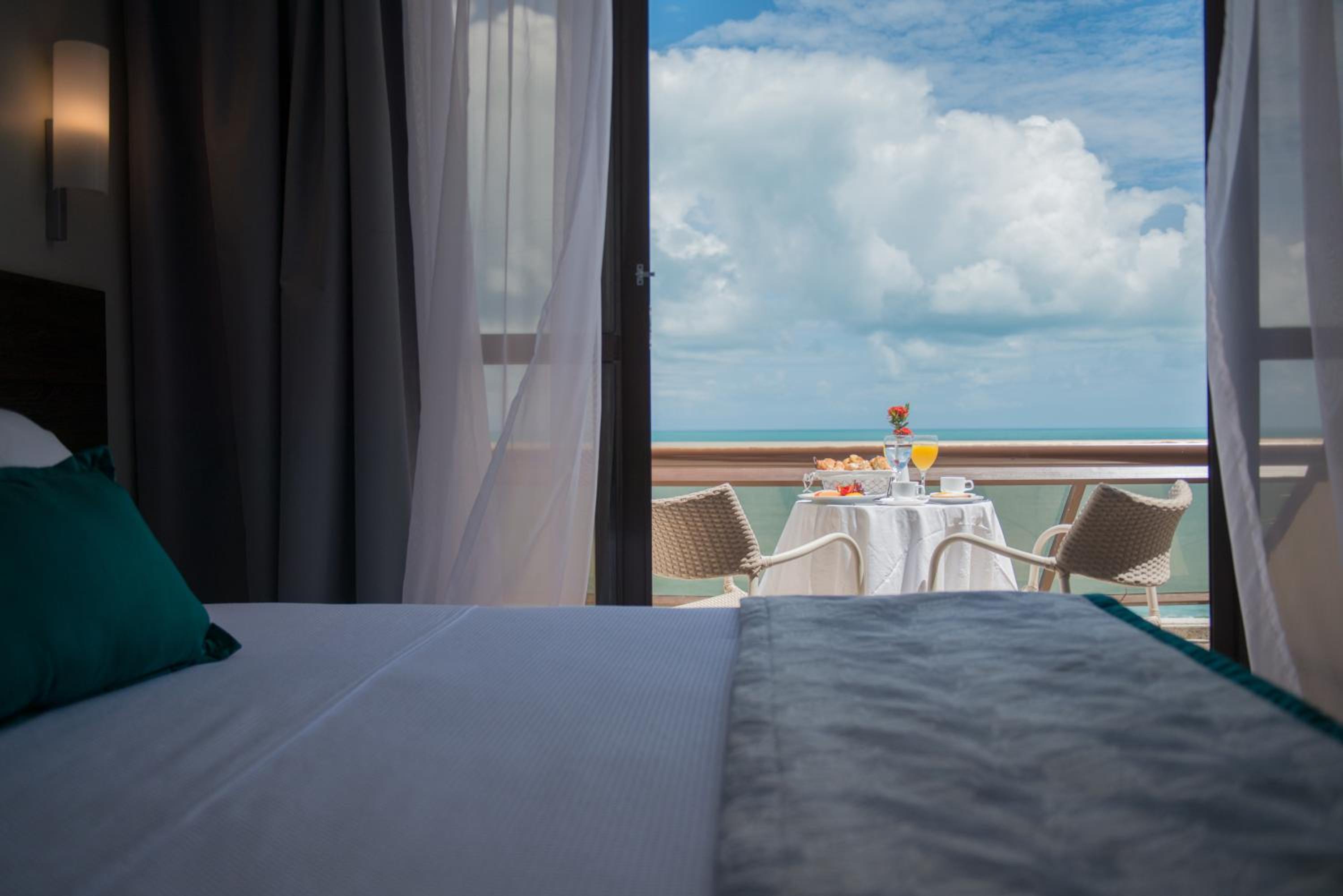 Superior Triple Room With Sea View - Photo 4