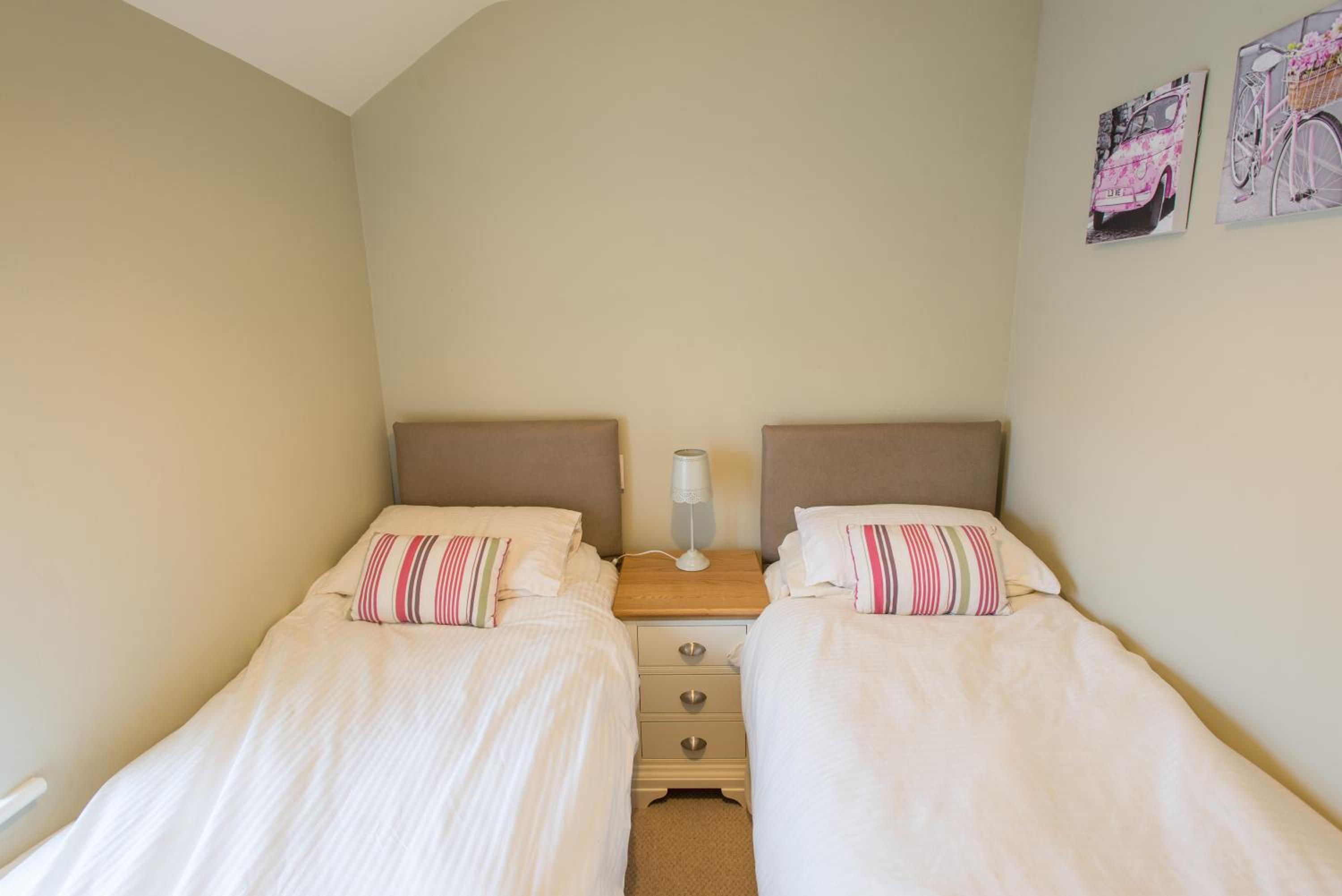 Three-Bedroom House photo 1