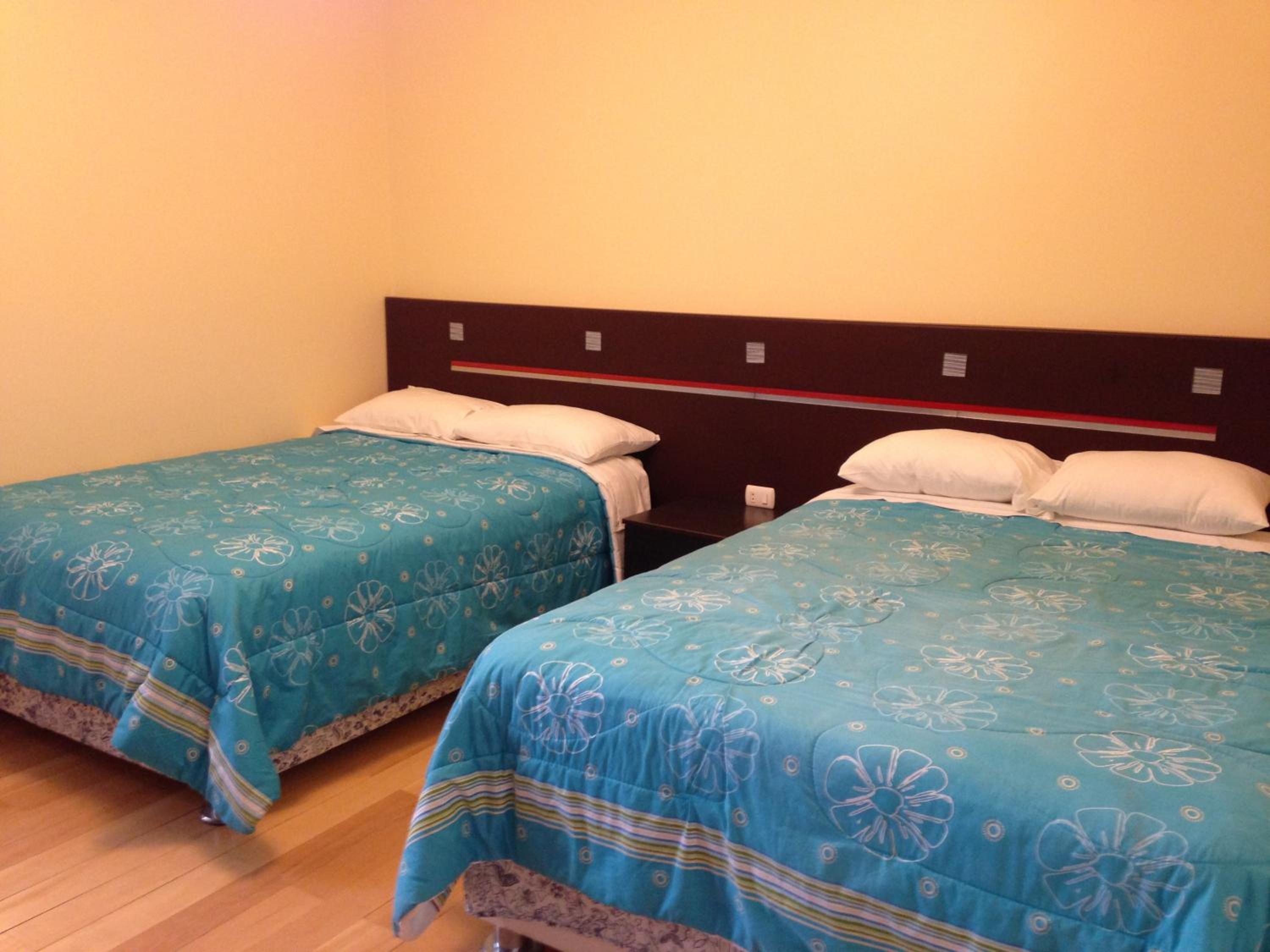 Deluxe Double Room with Two Double Beds photo 1