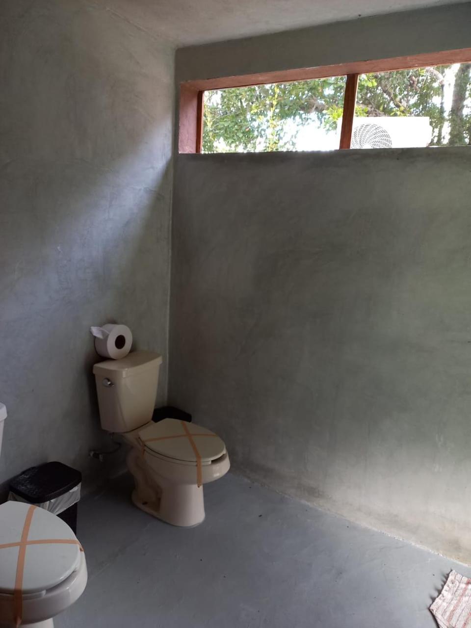 Double Room with Lake View - Photo 4