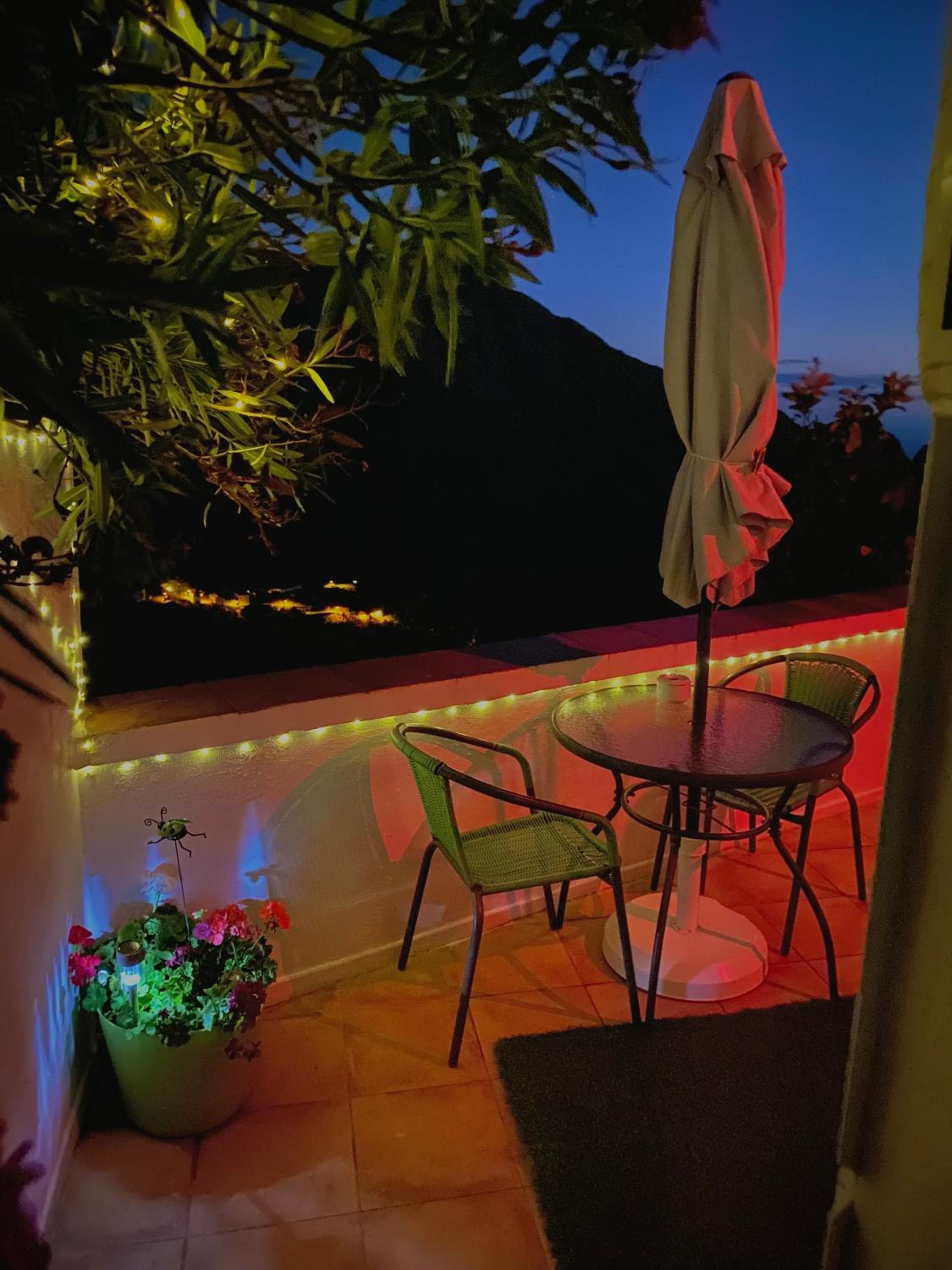 Double Room - Photo 21