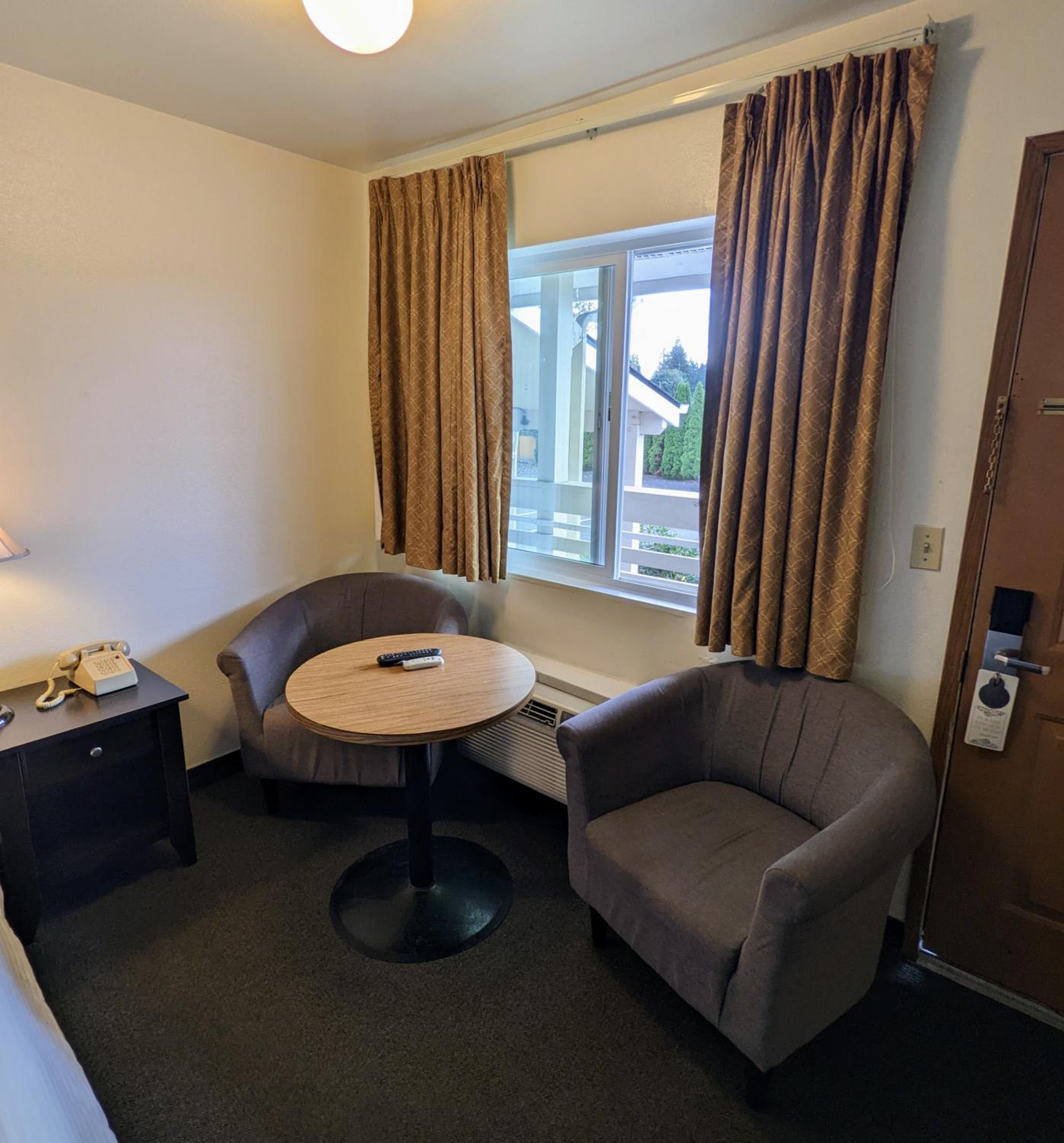Standard Double Room photo 2