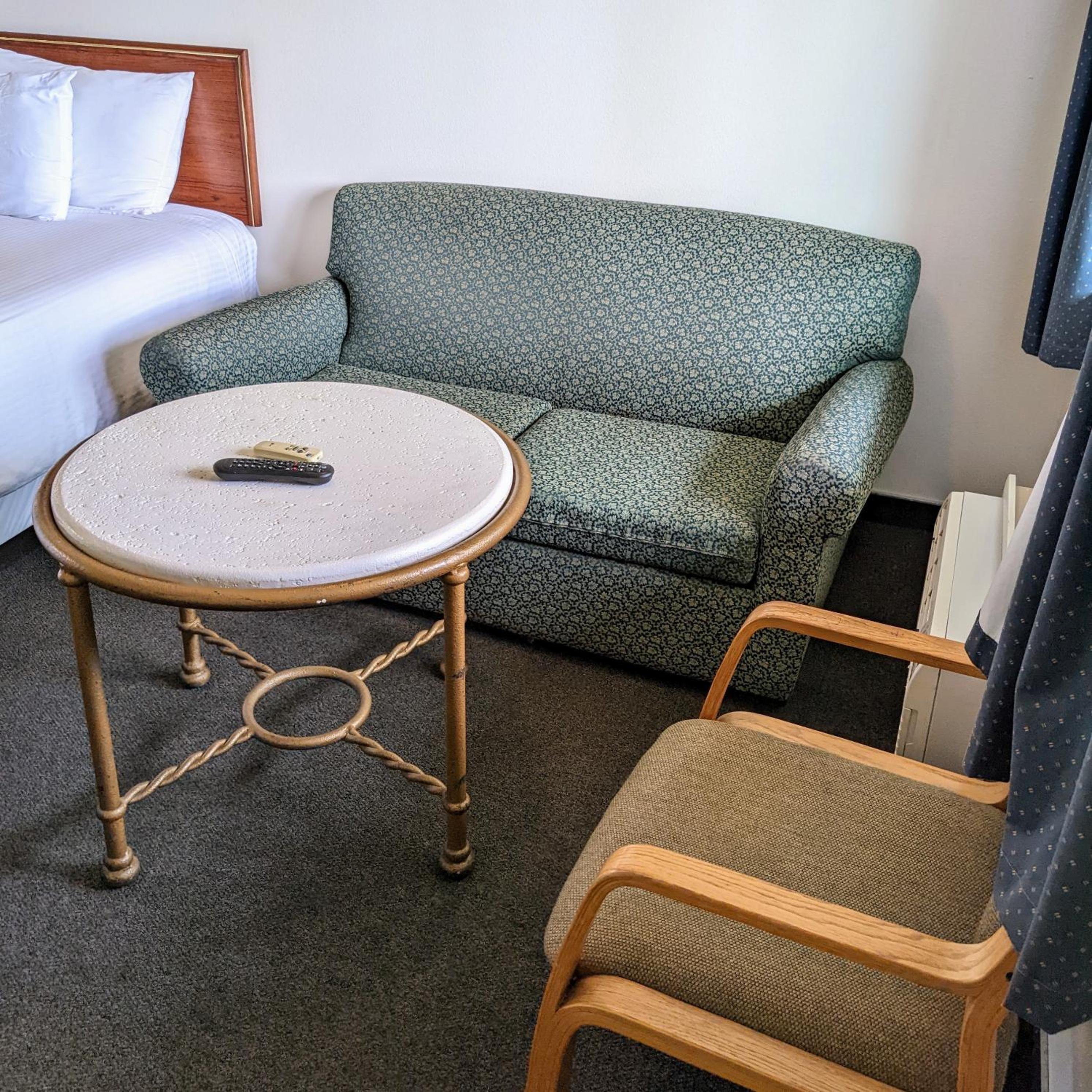 King Room - Disability Access photo 3