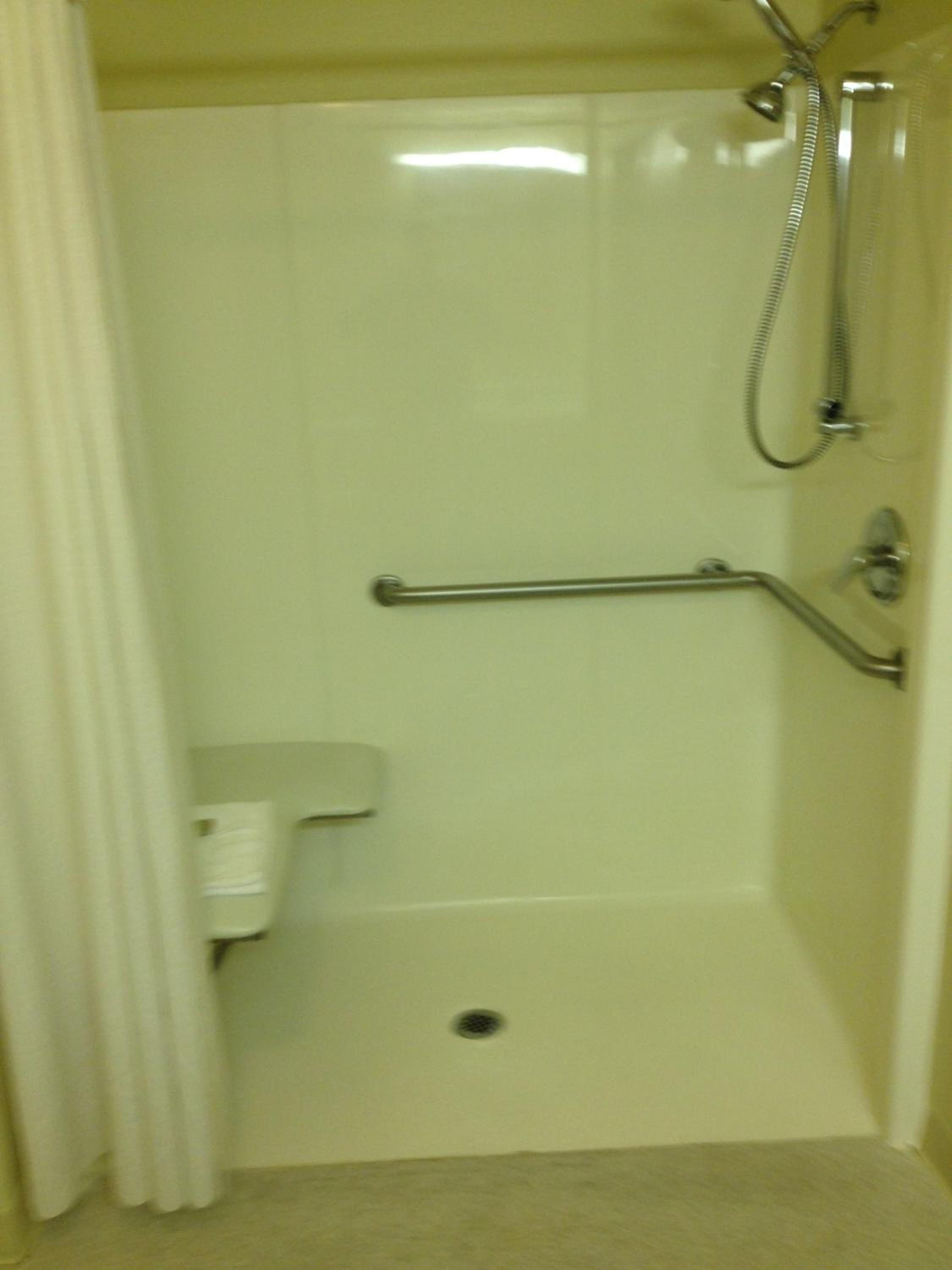 King Room - Mobility Access/Non-Smoking - Photo 3