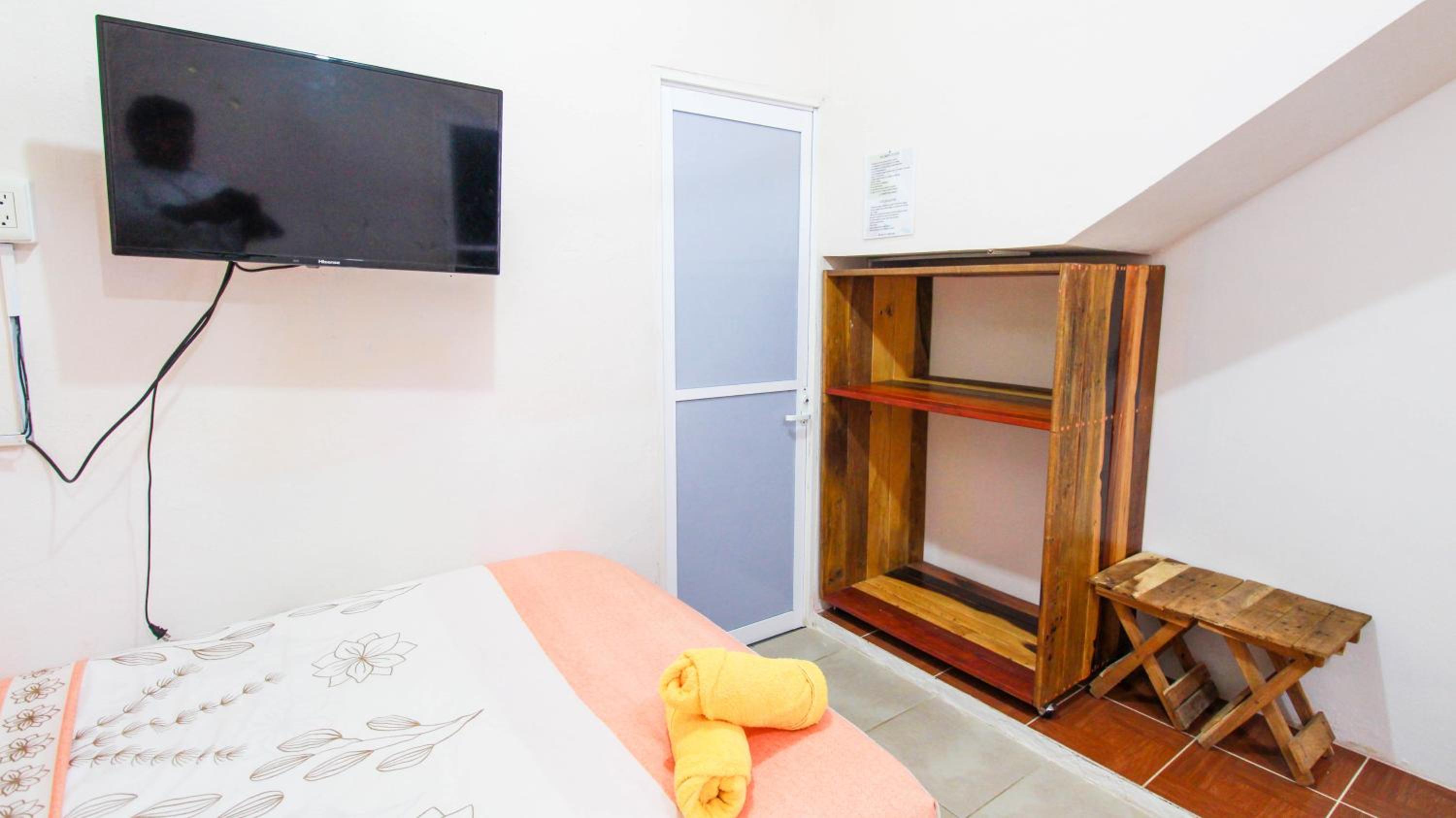 Triple Room - Photo 10