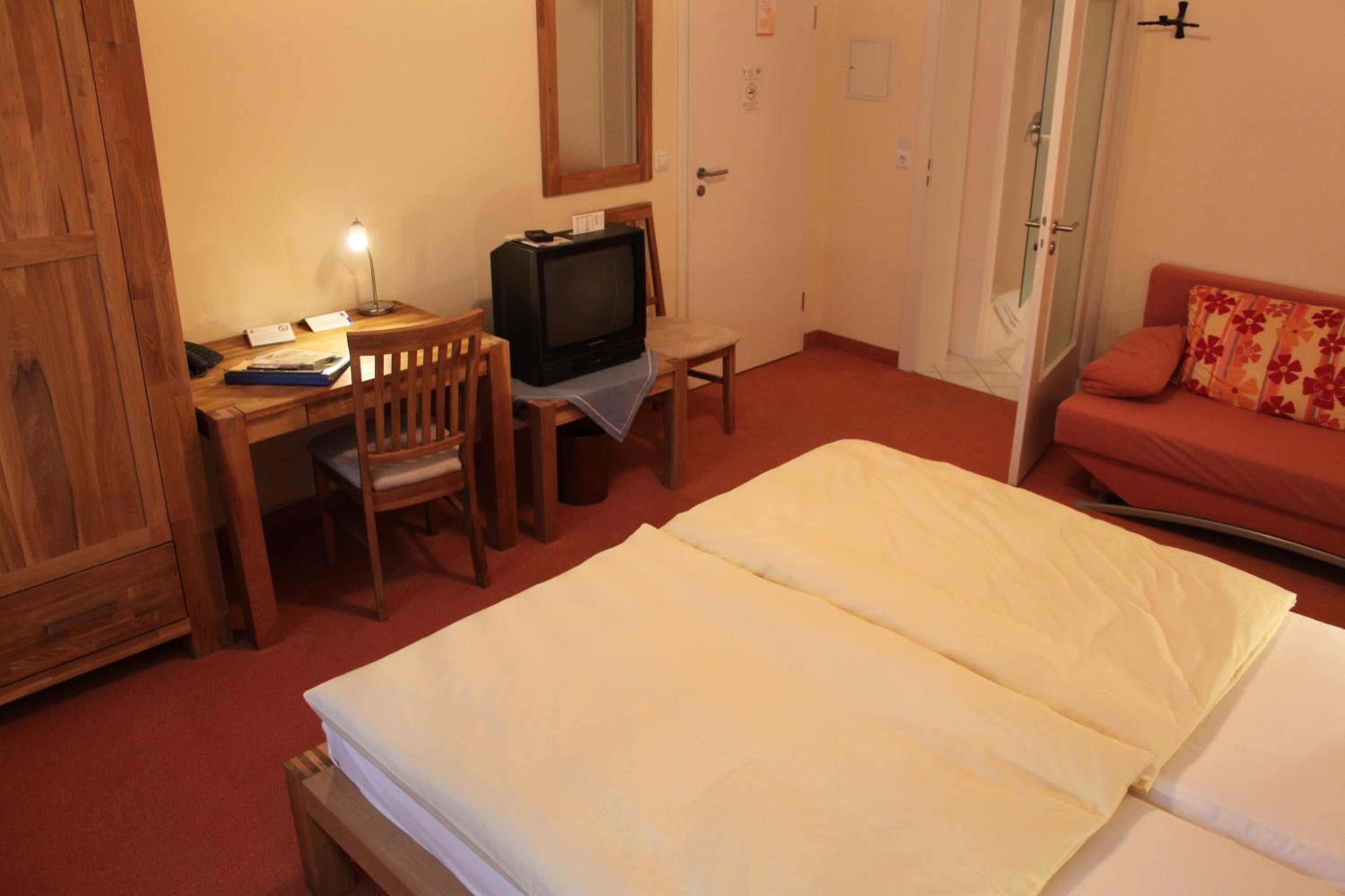 Double Room (1 Adult) photo 1