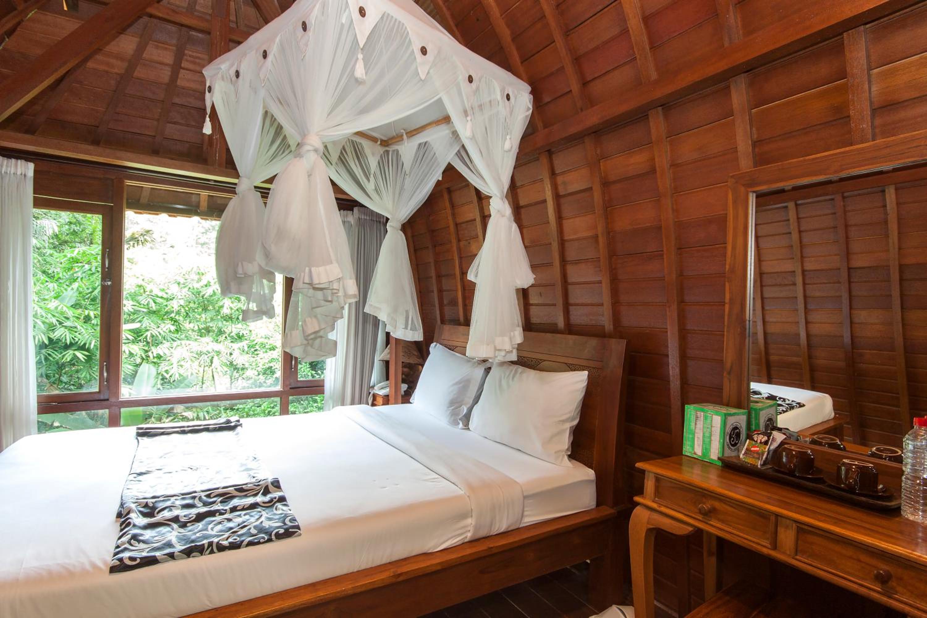Standard Double Room - Photo 11