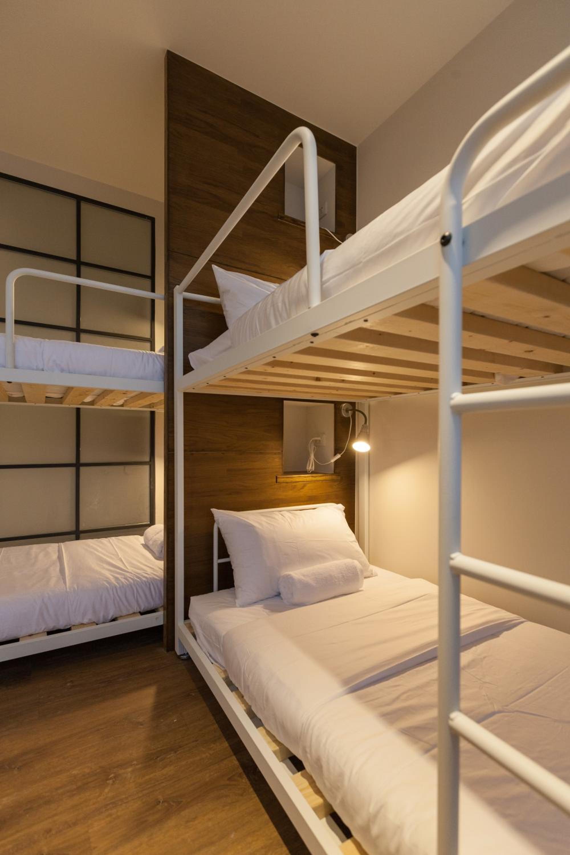 Bed in 6-Bed Female Dormitory Room photo 1