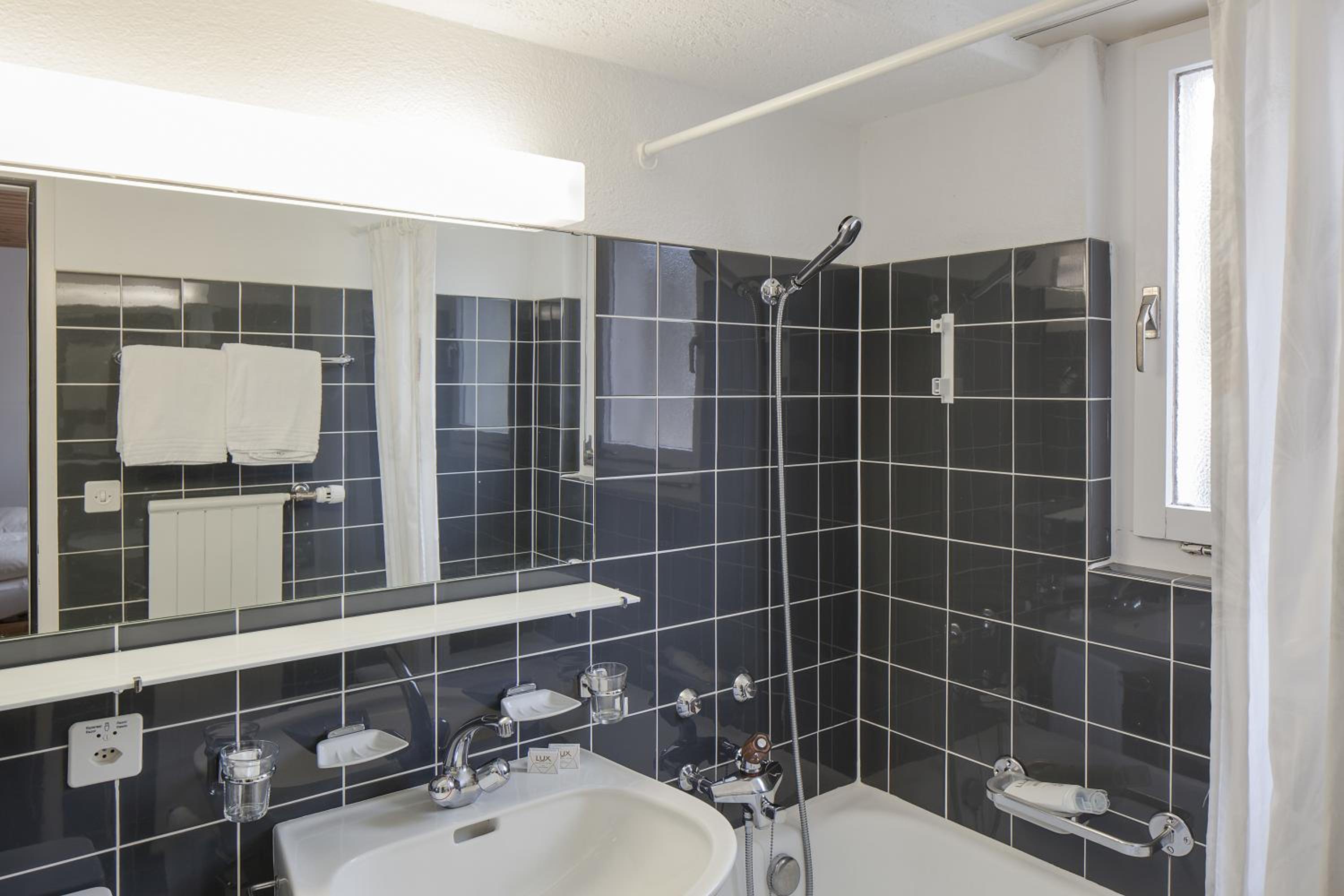 Double Room with Lake View photo 2