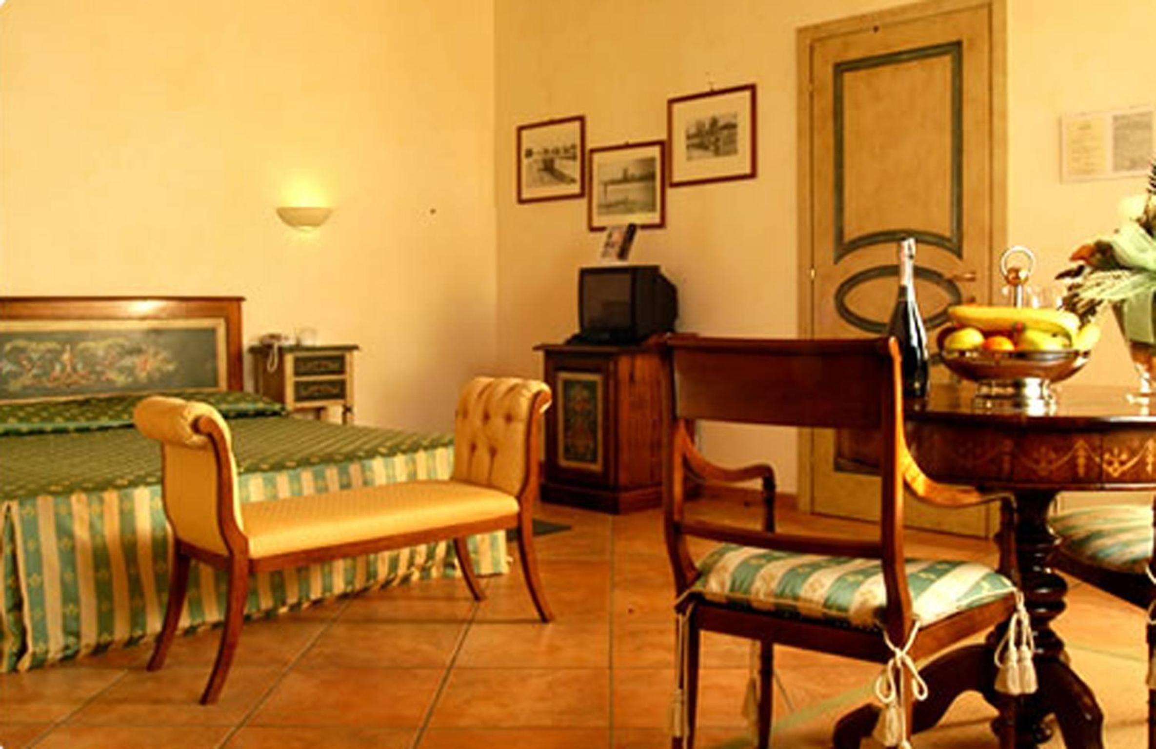 Suite with Spa Bath - Split Level photo 1
