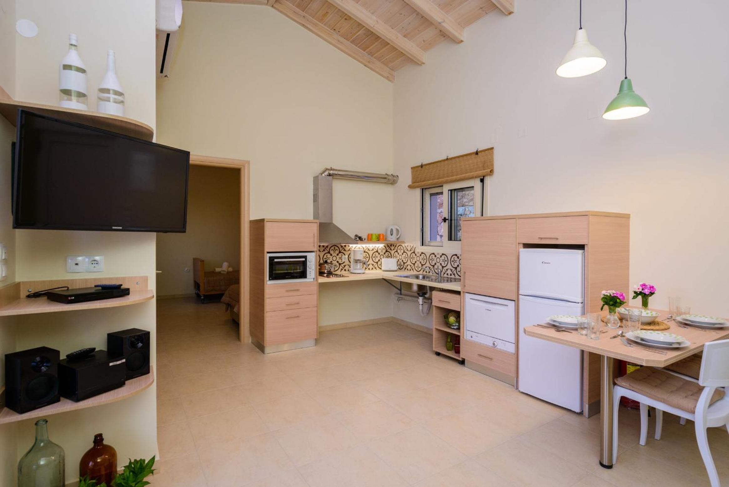 Aksos Suites Accessible Accommodation, Photo 36