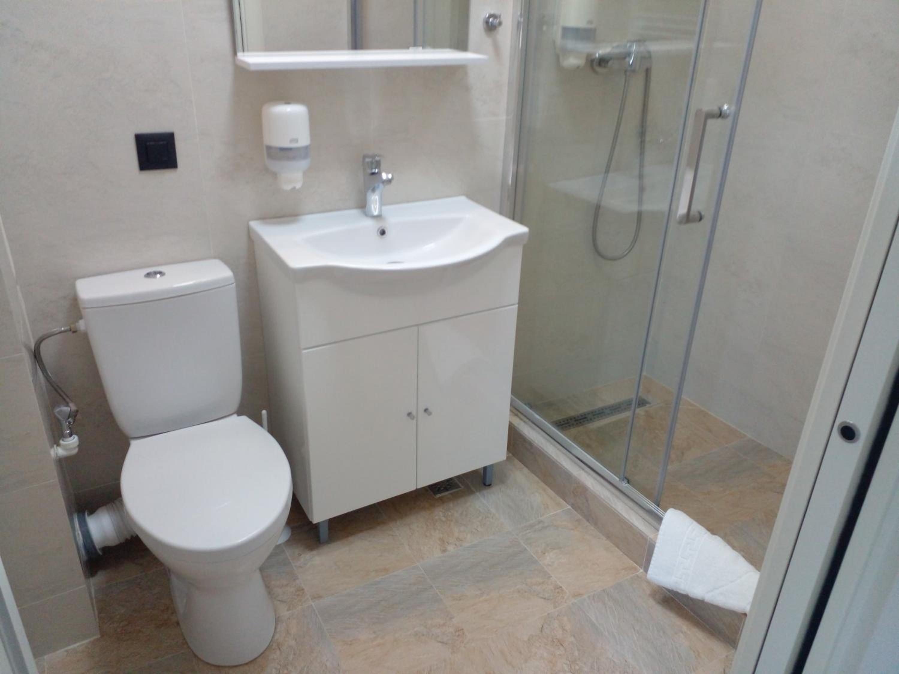 Double Room with Terrace - Photo 10
