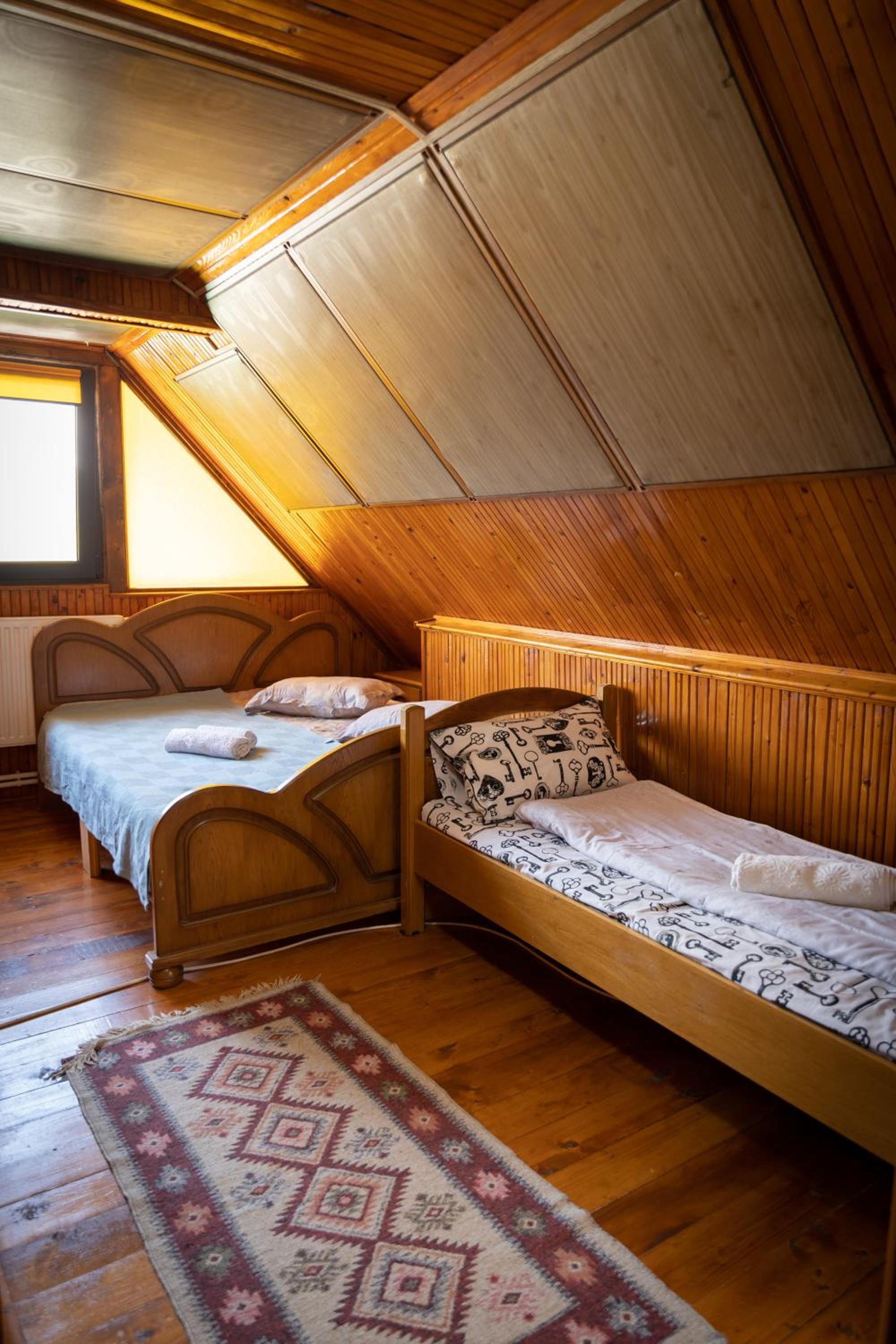 Triple Room with Private Bathroom