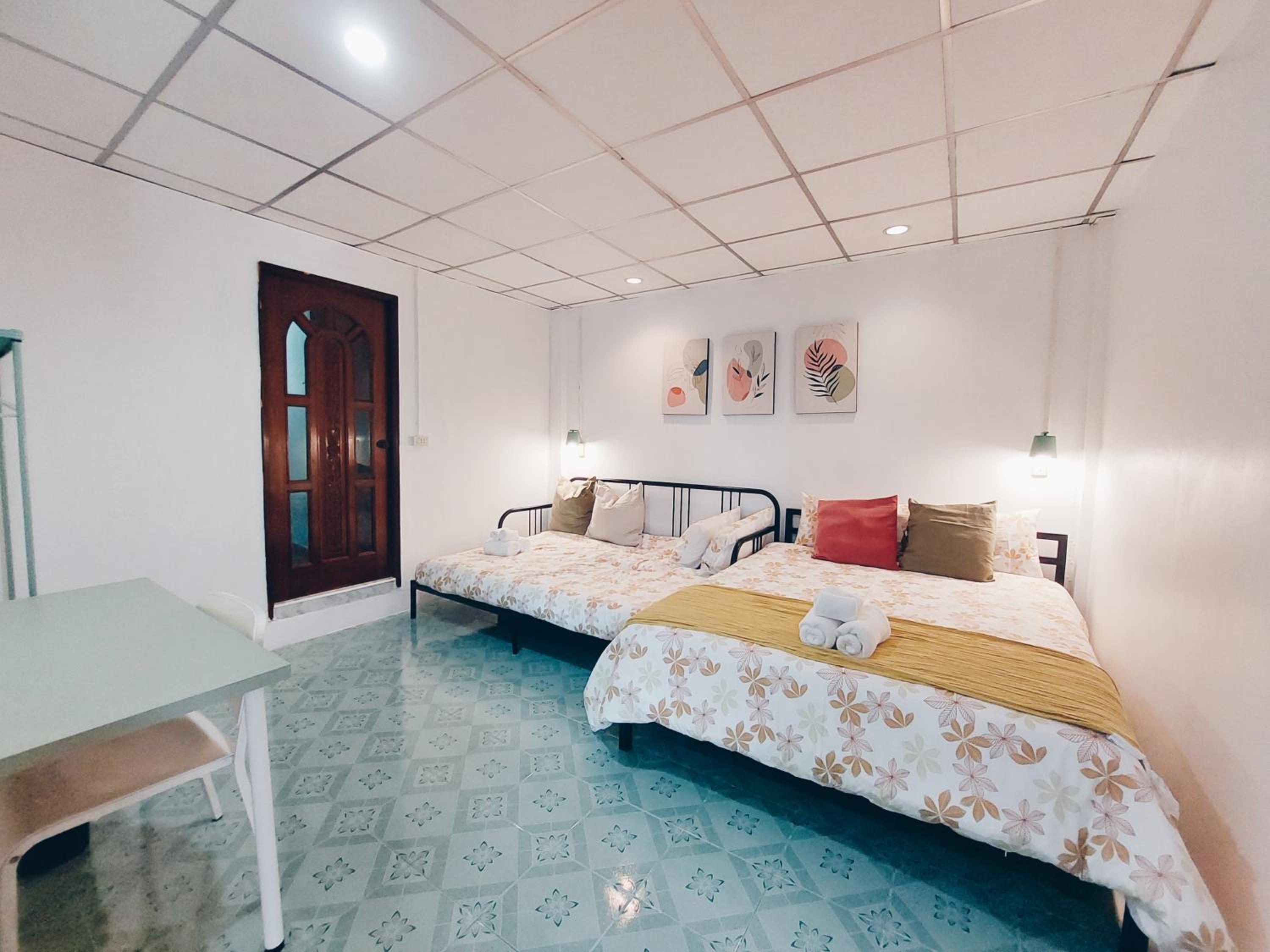 Family Suite - Photo 14