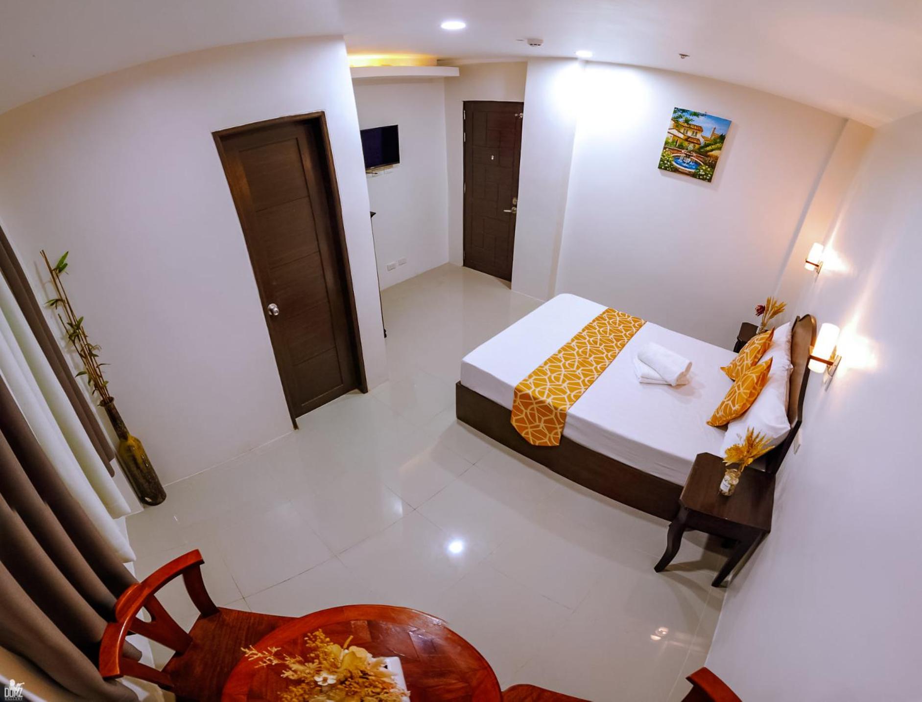 Deluxe Double Room - Photo 3