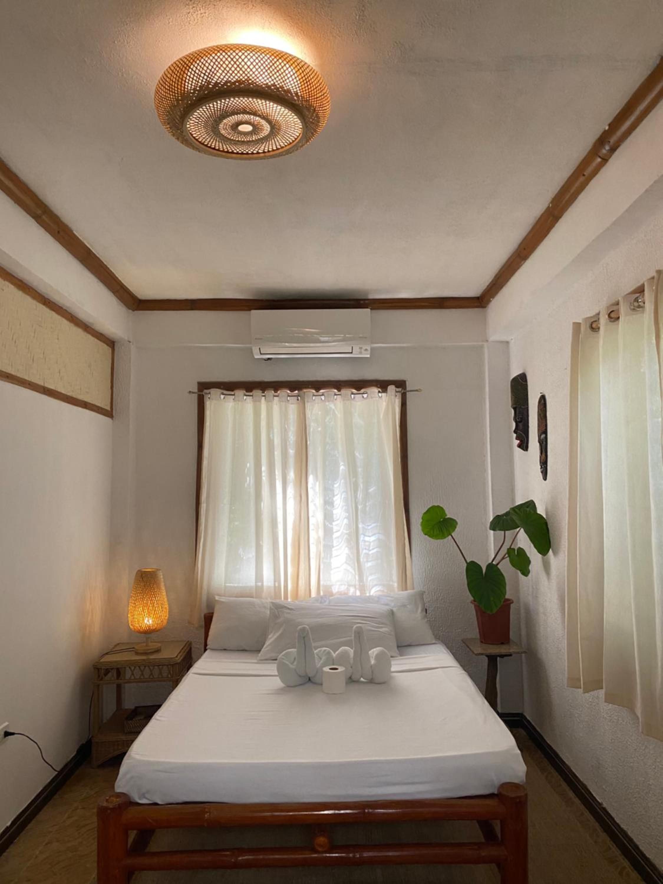 Queen Room with Spa Bath photo 1