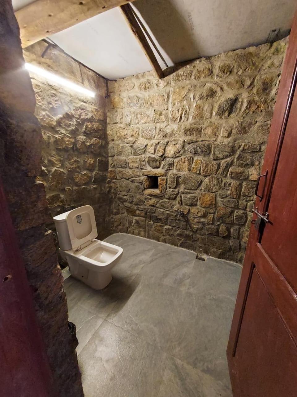 One-Bedroom Villa - Photo 12