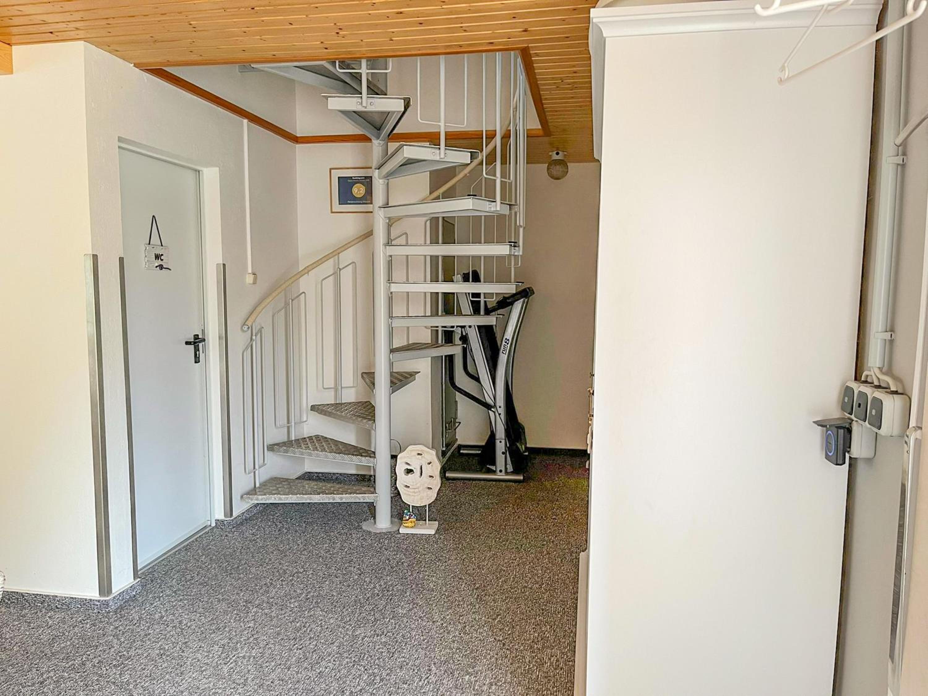 Studio Apartment photo 3