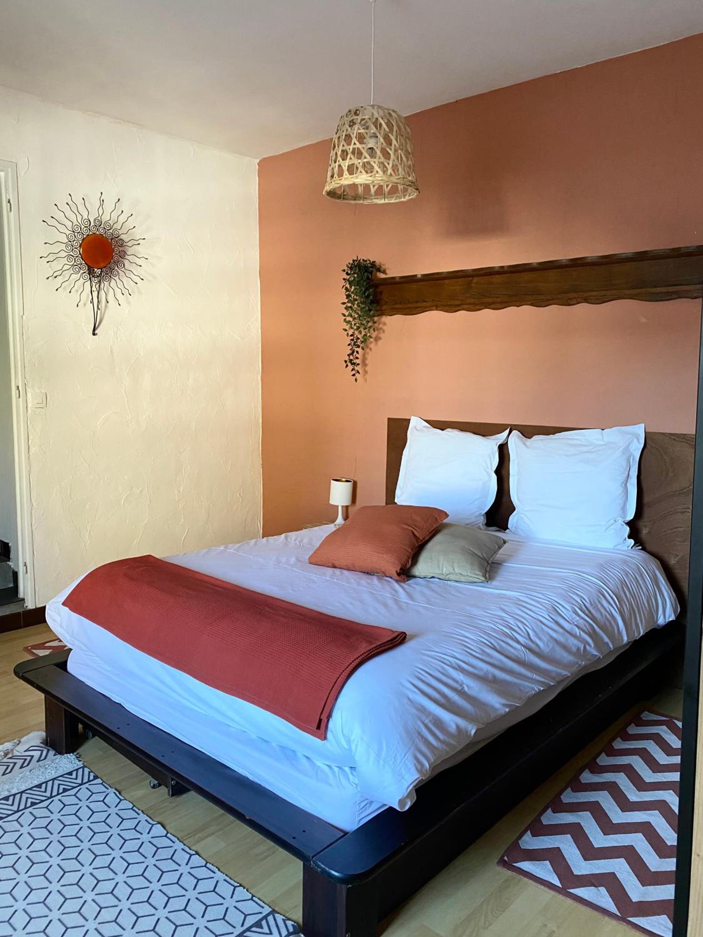 Deluxe Room - Photo 8