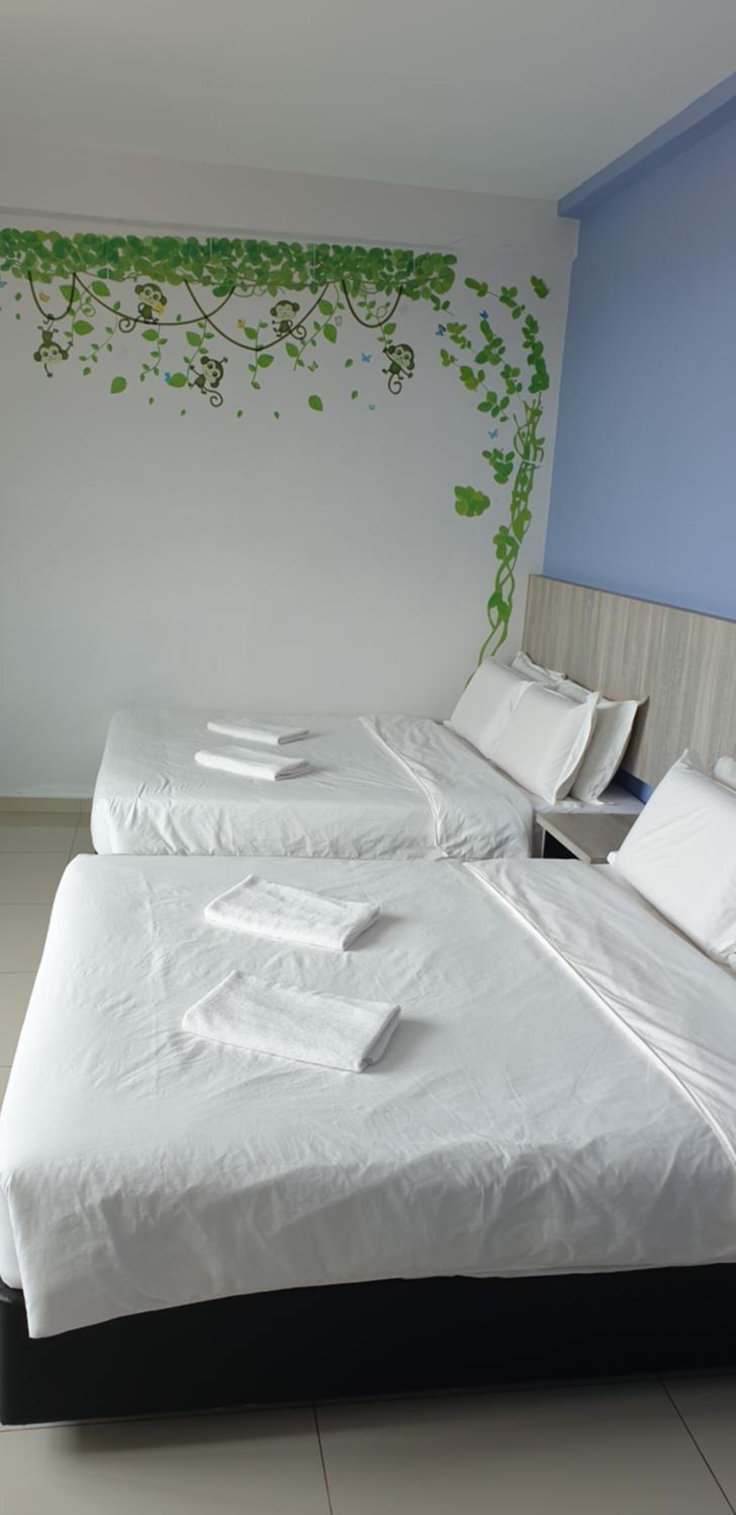 Quadruple Room - Photo 4