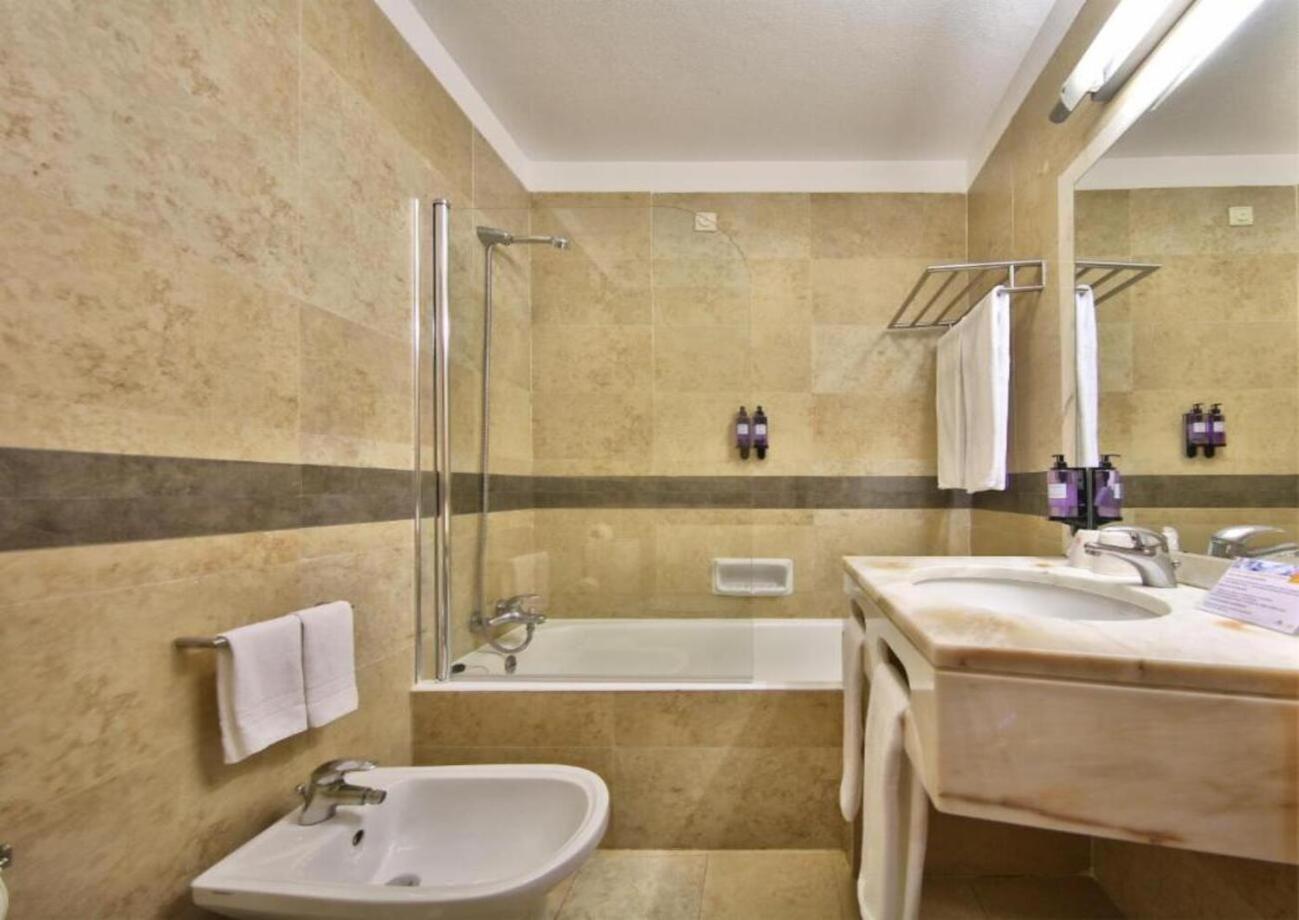 Deluxe Junior Suite with Partial Sea View