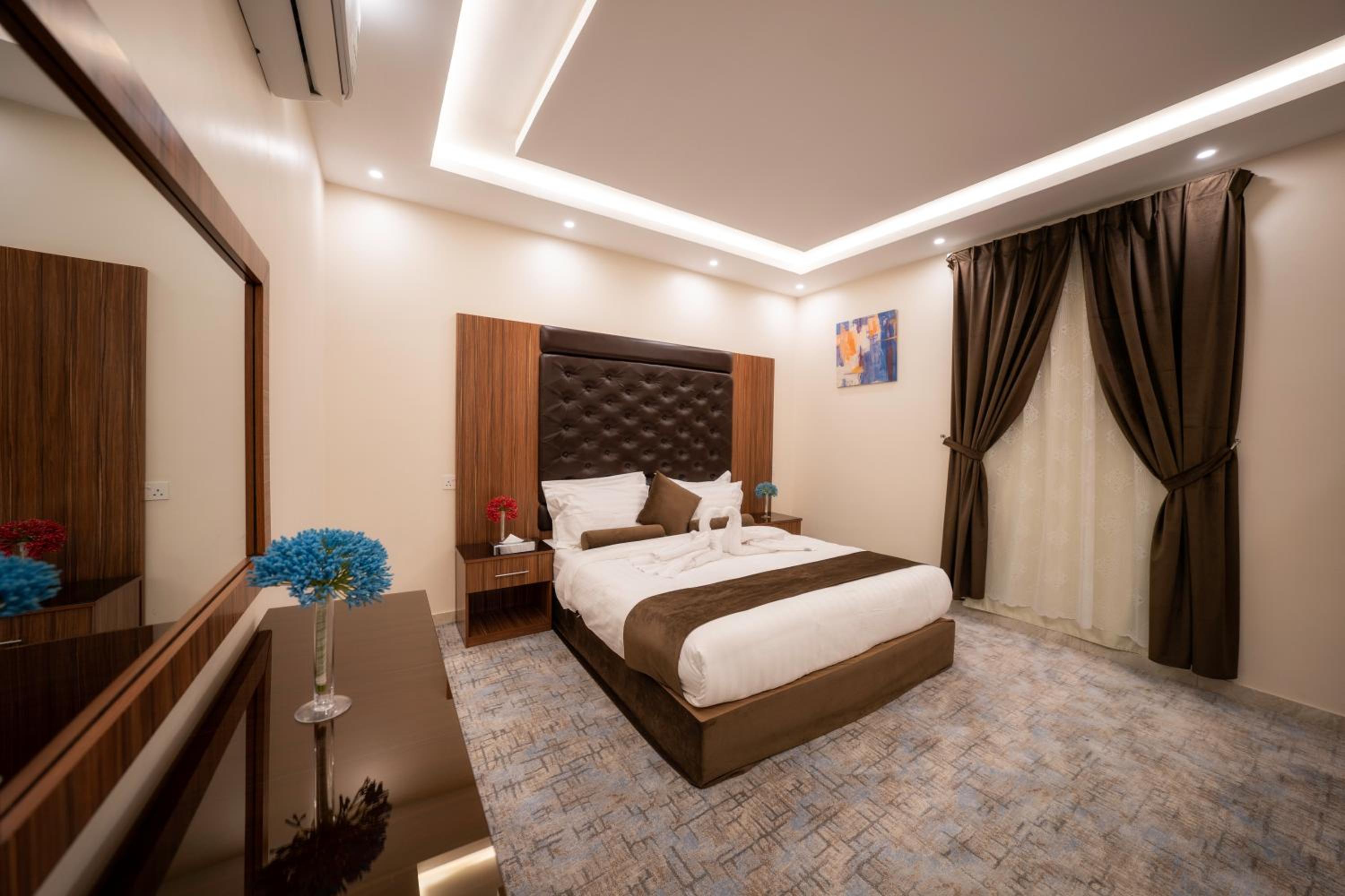 Two-Bedroom Apartment - Photo 10