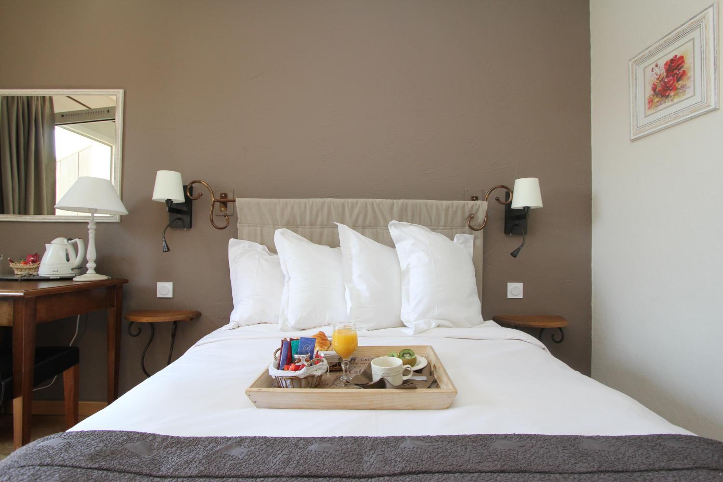 Tradition Single Room