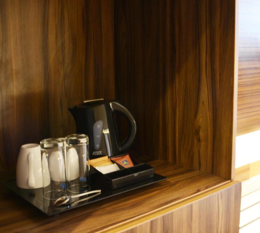 Deluxe Twin Room - Non-Smoking photo 3
