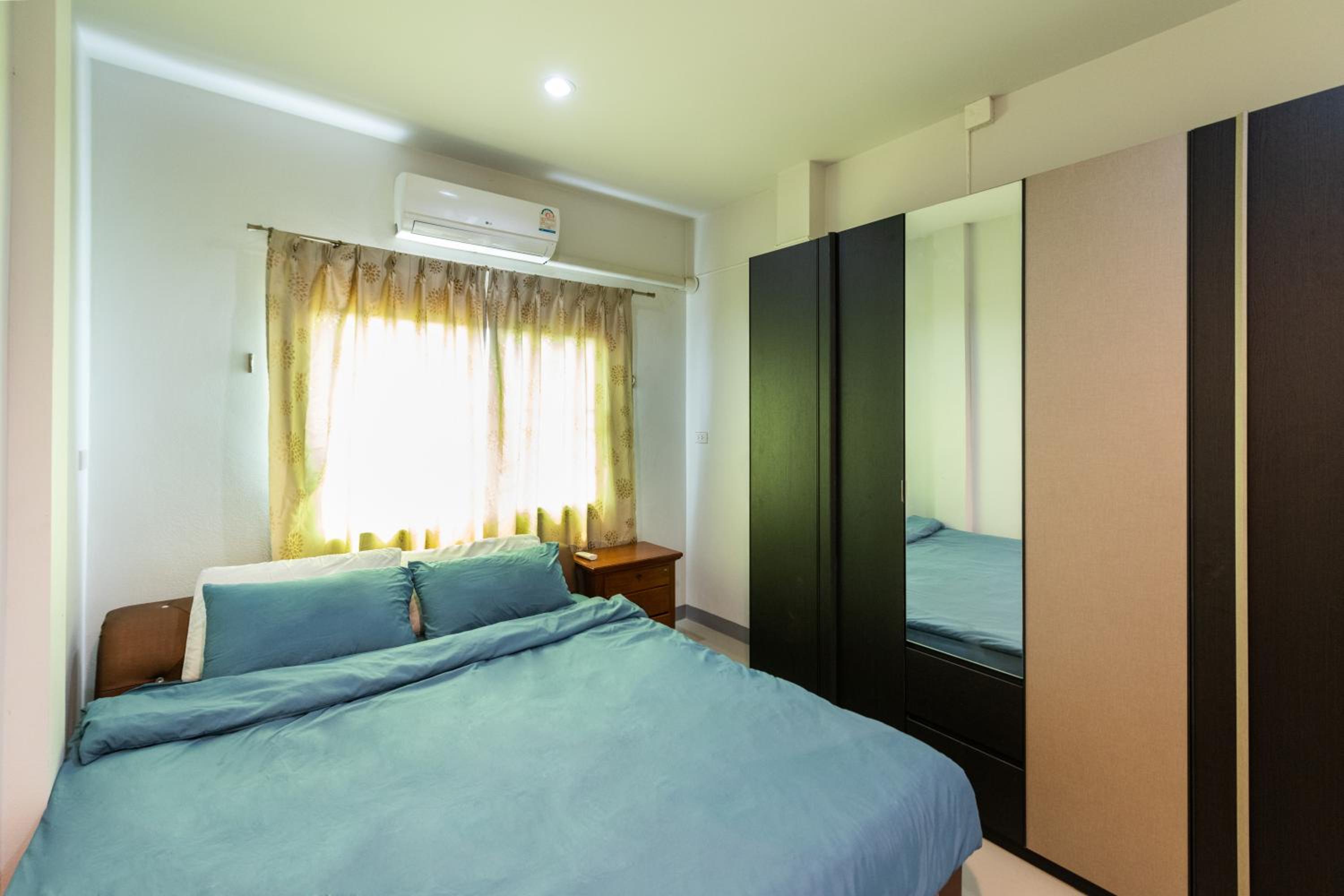 Three-Bedroom Chalet - Photo 18