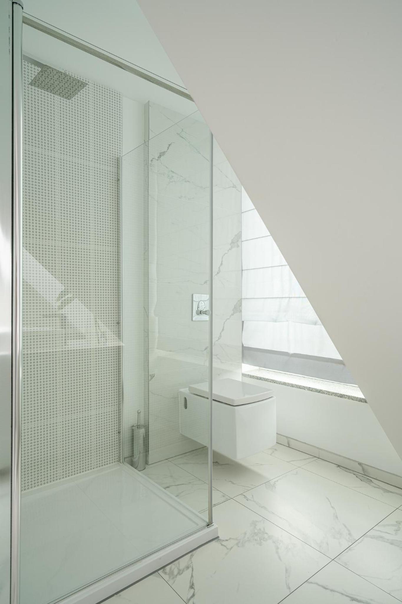 One-Bedroom Apartment - Photo 16