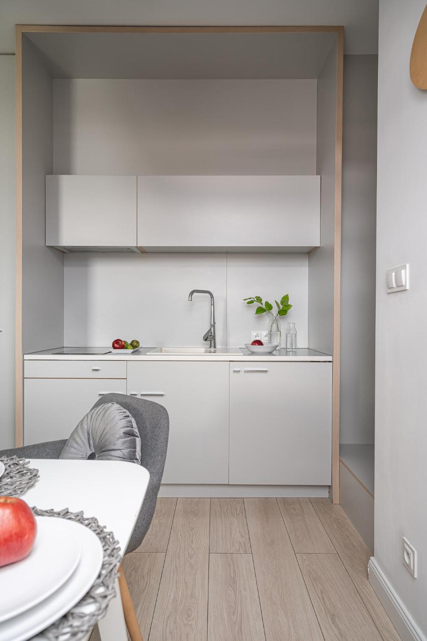 One-Bedroom Apartment - Photo 8