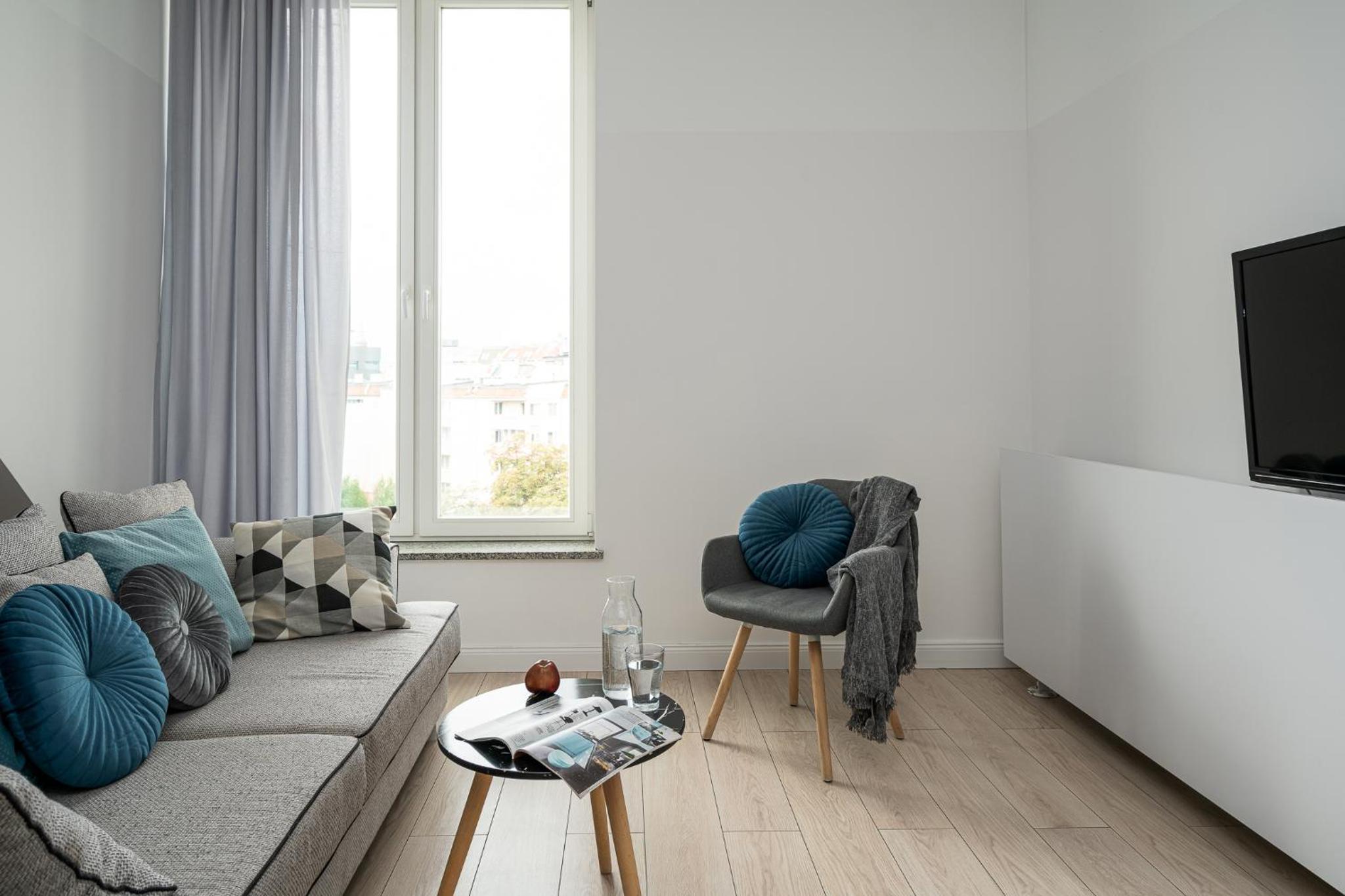 One-Bedroom Apartment - Photo 13