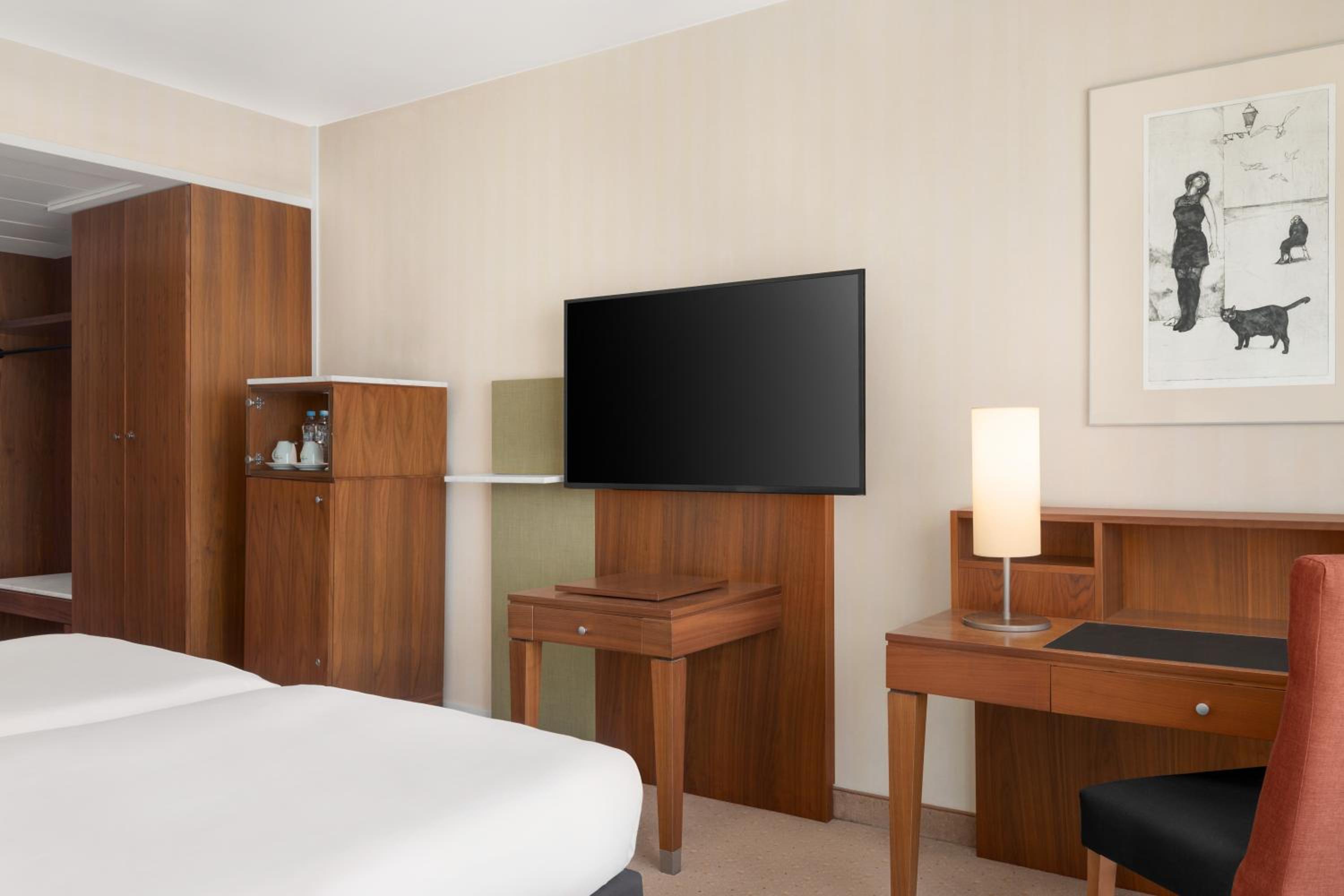 Classic Twin Room - Photo 3