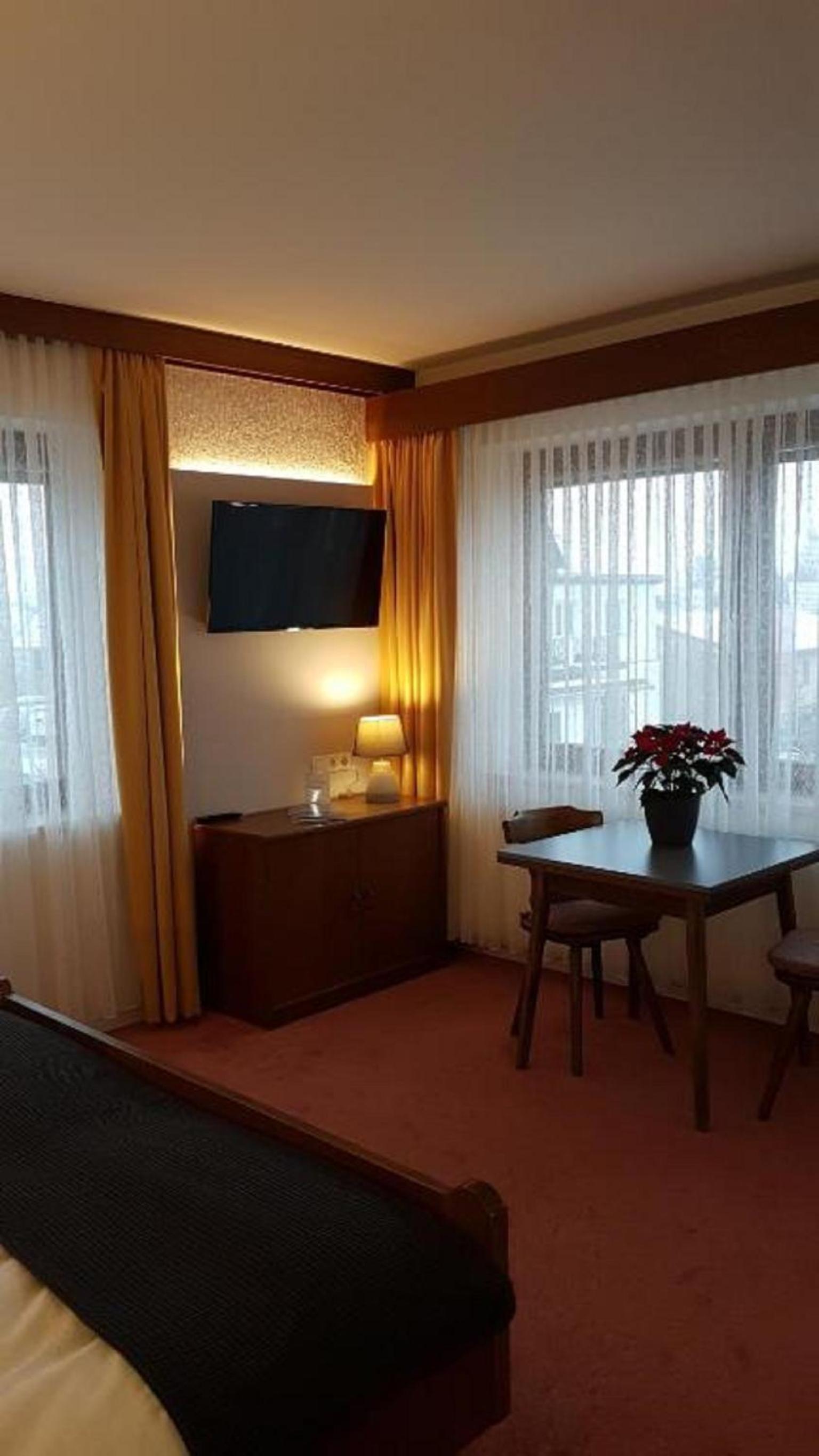 Double Room with Balcony photo 3