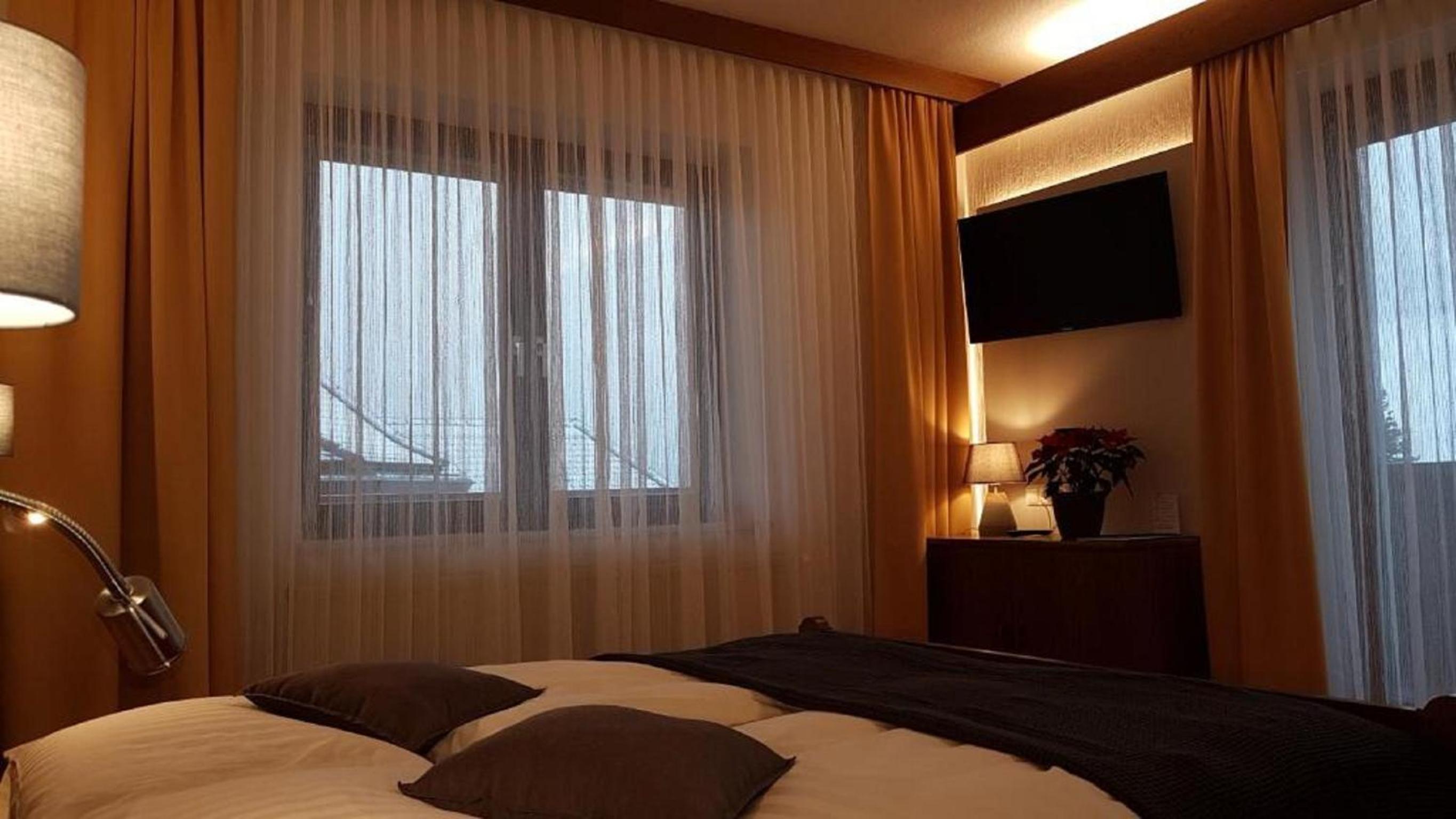 Double Room with Balcony photo 2