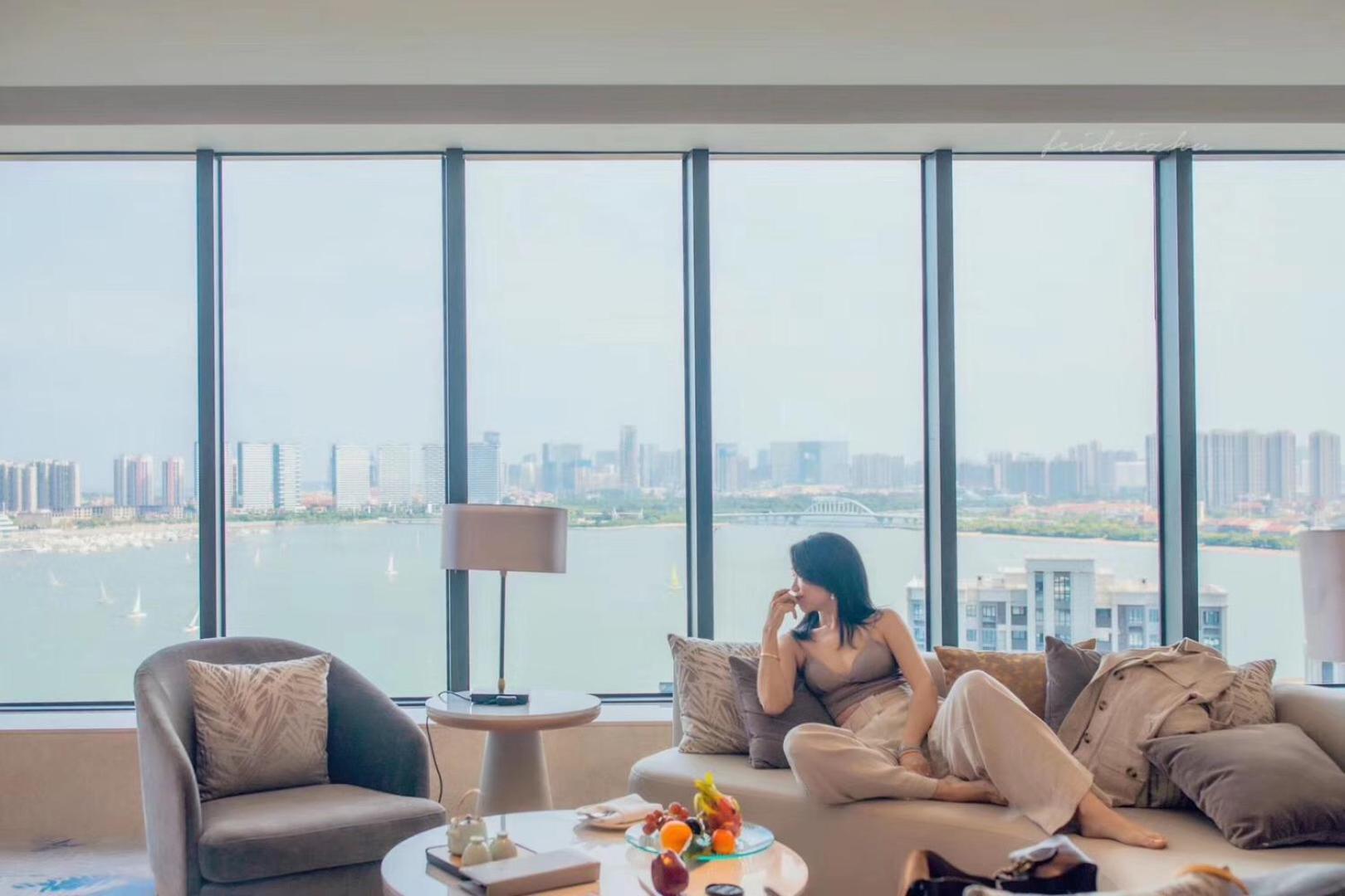 Executive Sea View Suite - Photo 2