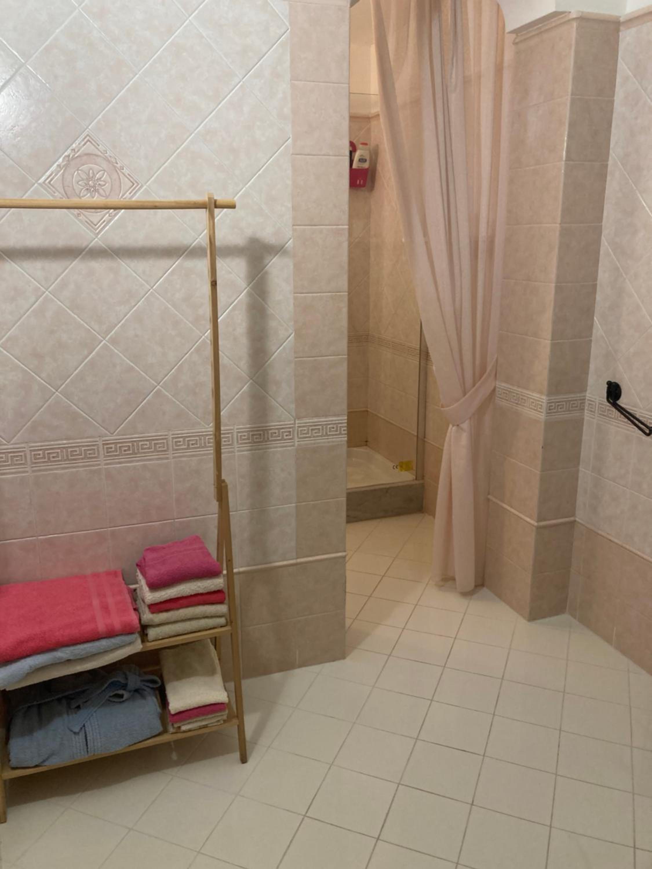 Two-Bedroom Apartment - Photo 20