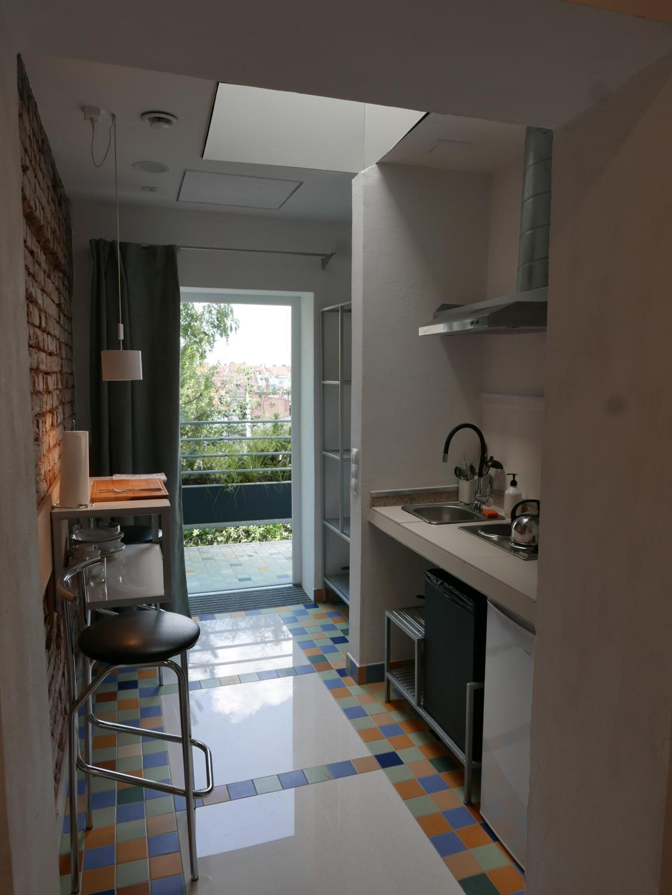 One-Bedroom Apartment photo 3