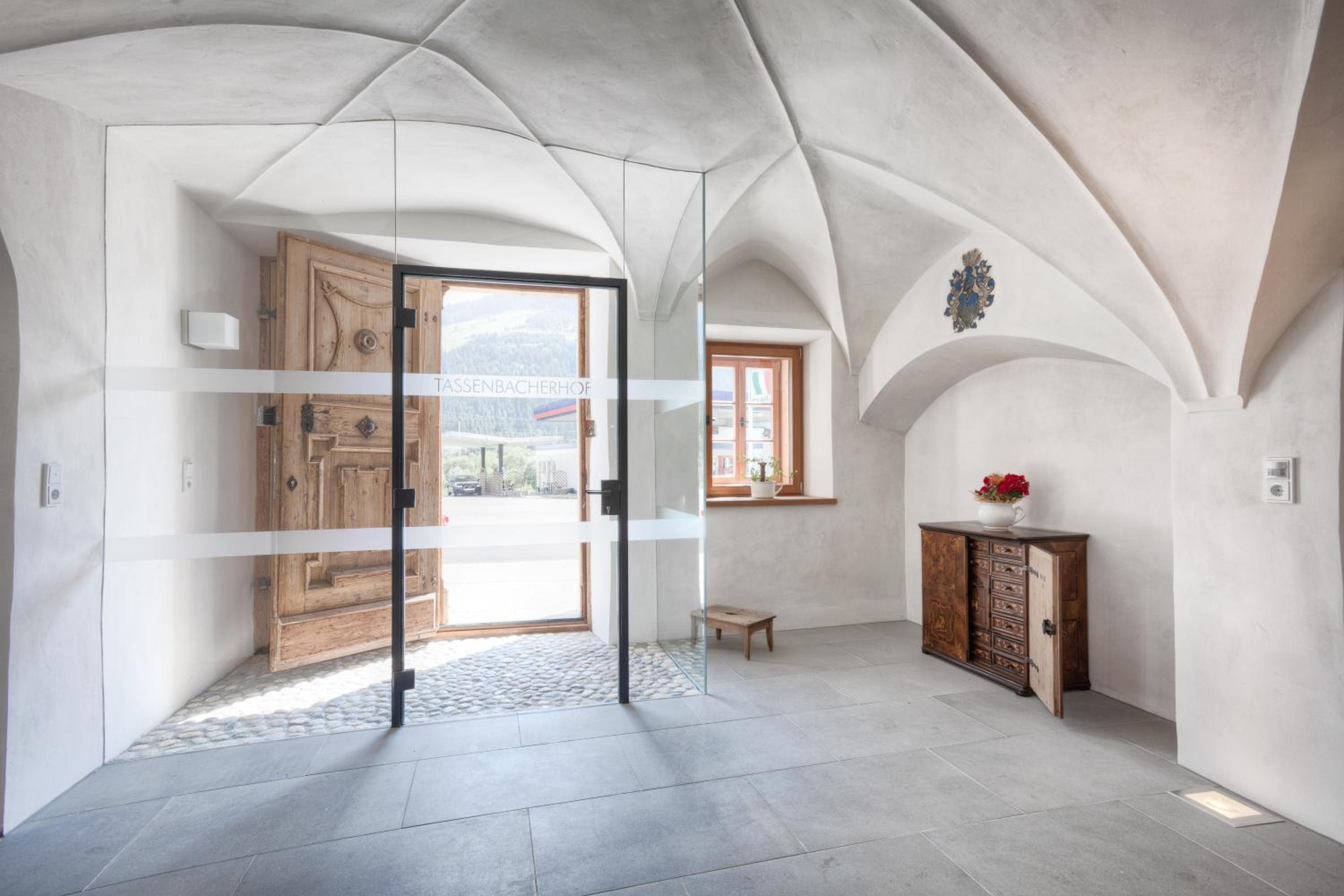 Four-Bedroom Apartment with Sauna photo 3