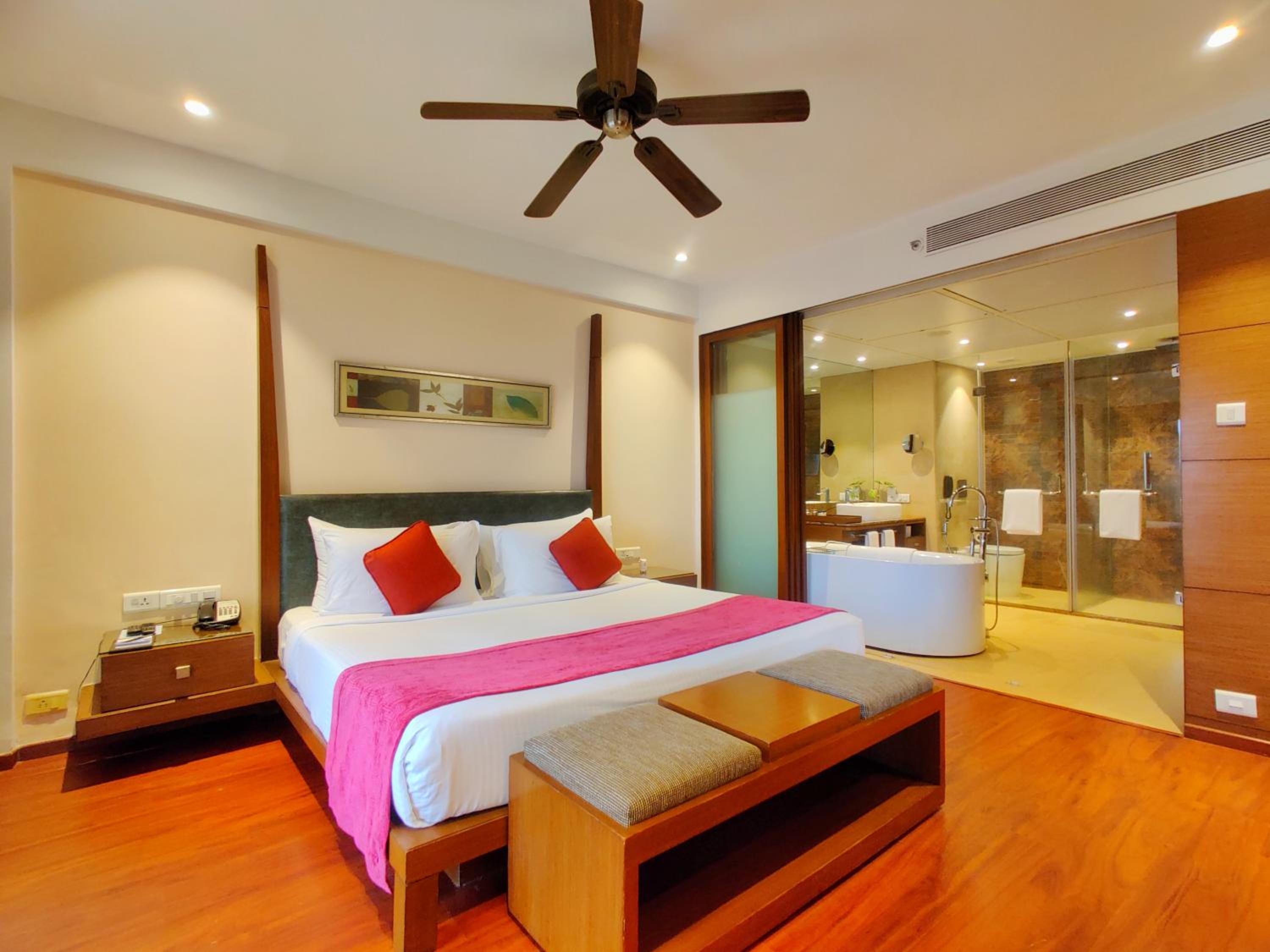 Classic Suite with 20% off on Session on Spa , Food & Beverages and complimentary Access to Water Park Rides - Photo 19