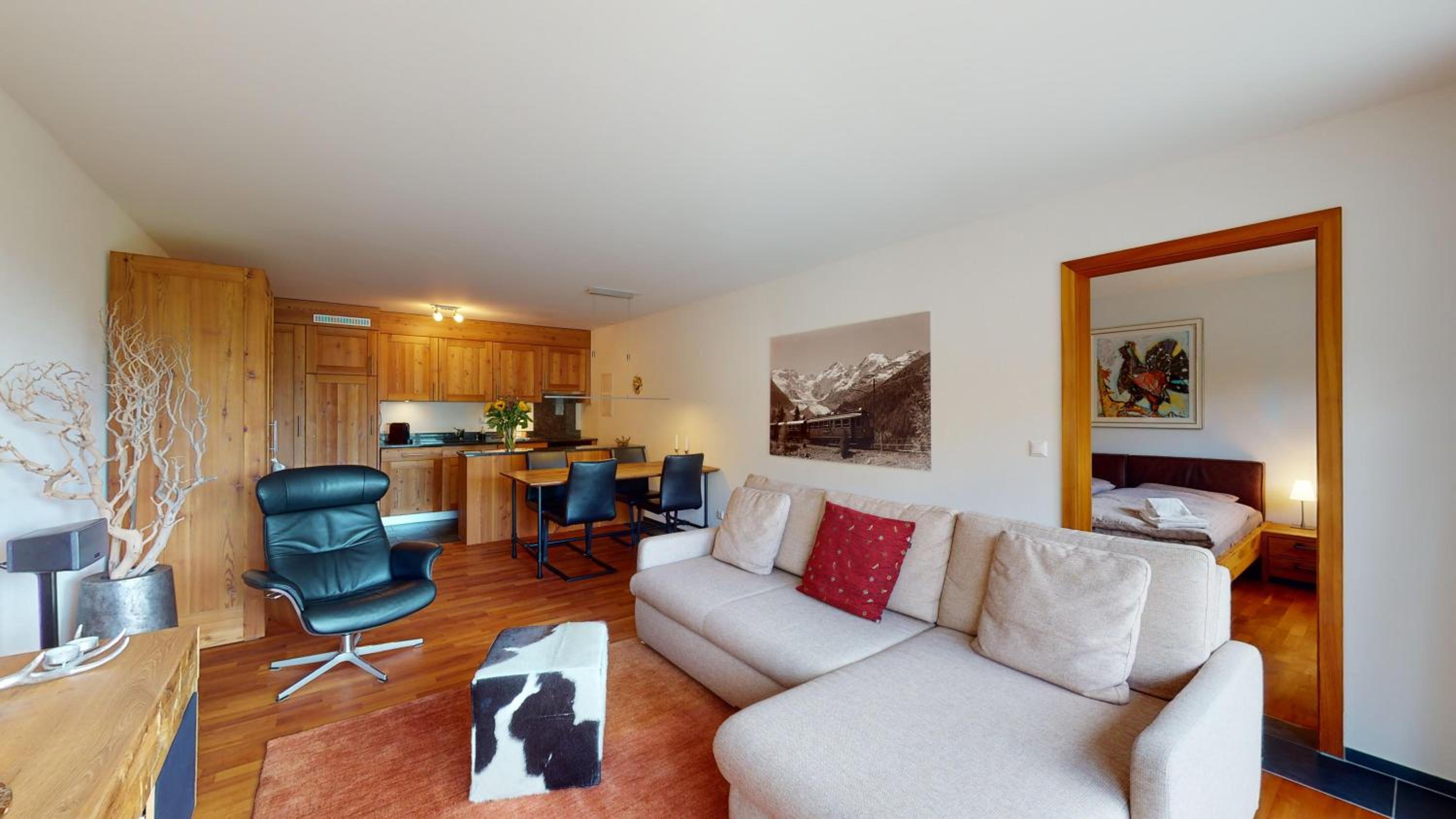 Apartment with Mountain View photo 1