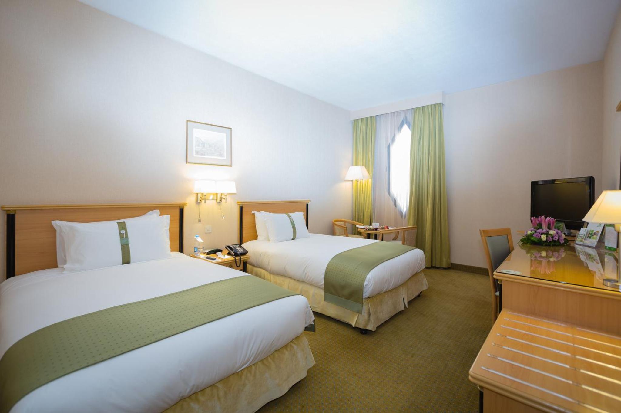 Standard Twin Room with Garden View - Photo 5