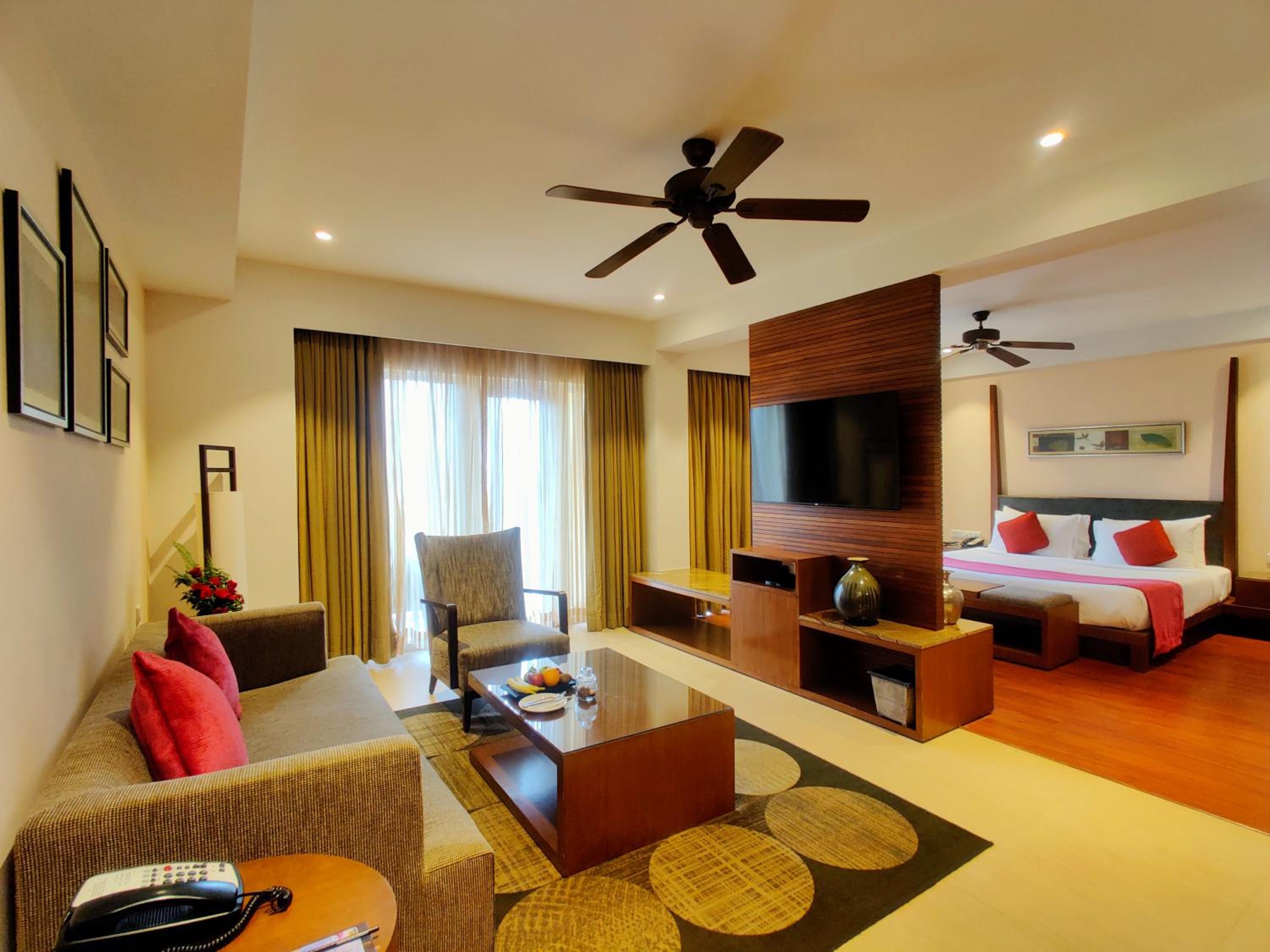 Classic Suite with 20% off on Session on Spa , Food & Beverages and complimentary Access to Water Park Rides - Photo 1
