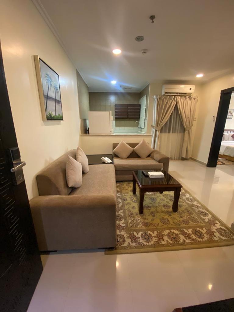 One-Bedroom Suite photo 1