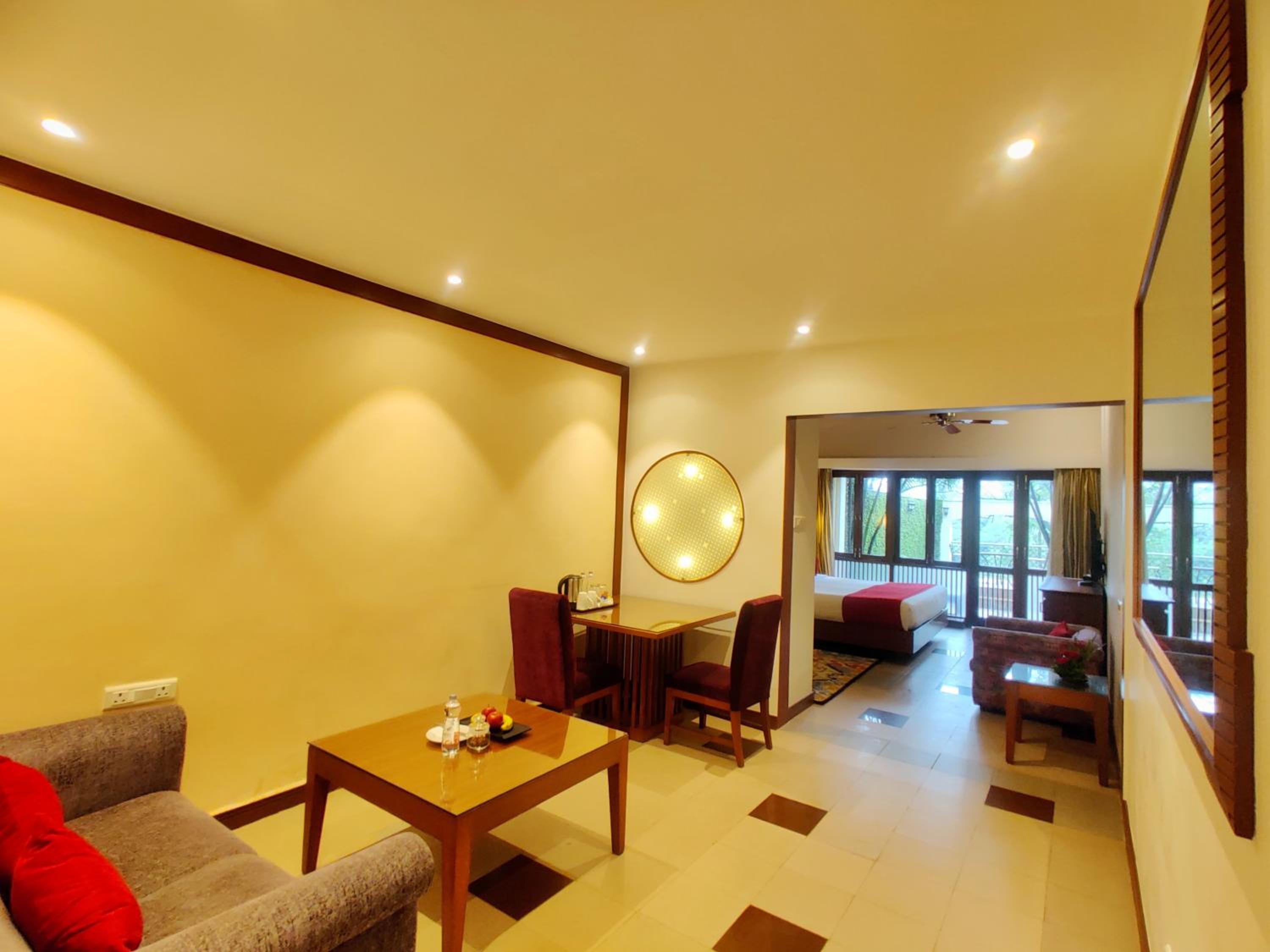 Junior Suite with 20% off on Session on Spa , Food & Beverages and complimentary Access to Water Park Rides - Photo 11
