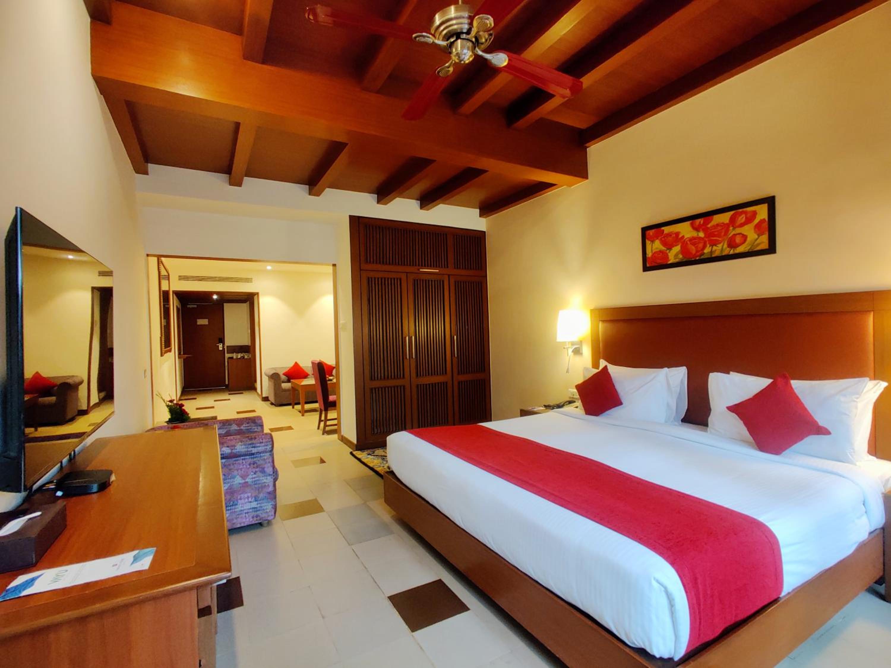 Junior Suite with 20% off on Session on Spa , Food & Beverages and complimentary Access to Water Park Rides - Photo 6